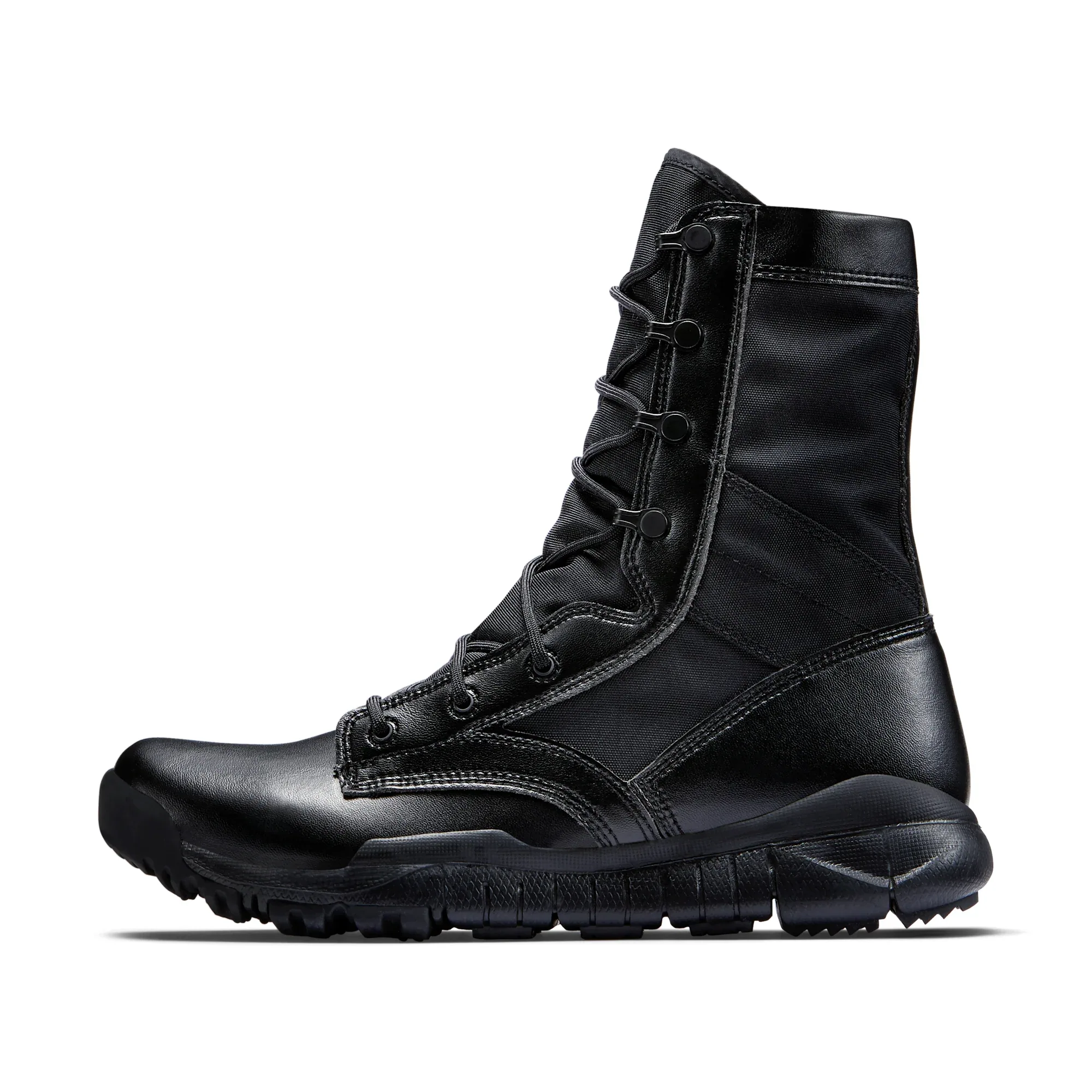 NIKE SFB