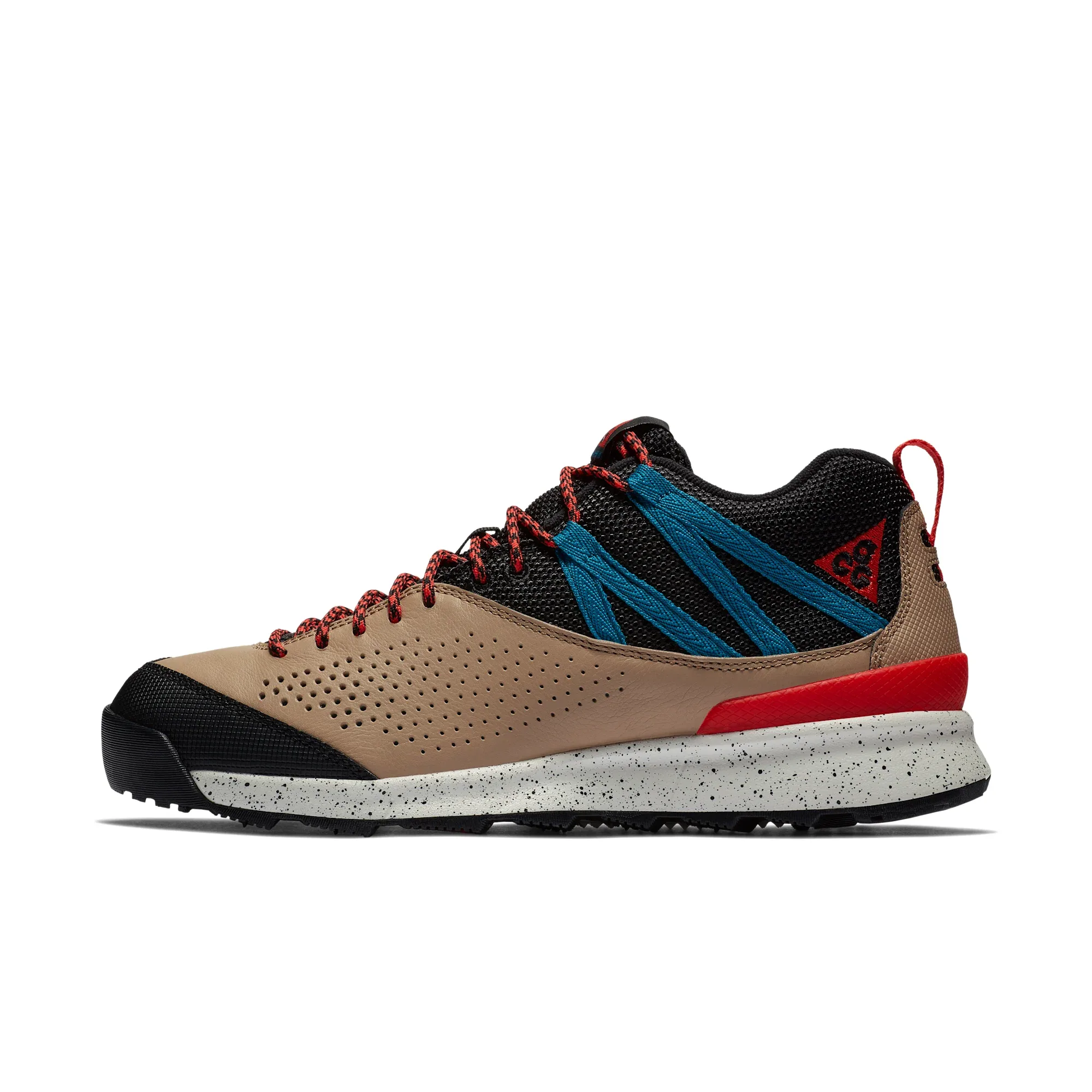 Nike Okwahn II