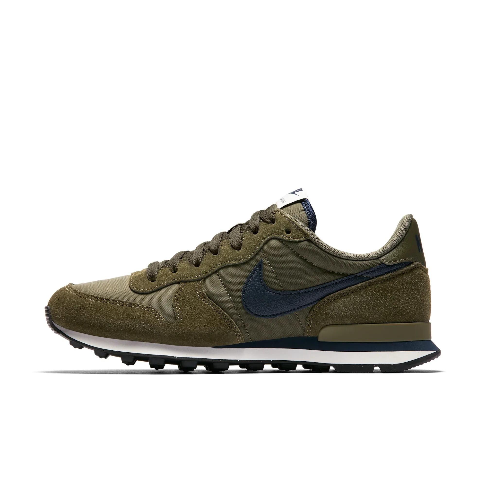 NIKE INTERNATIONALIST