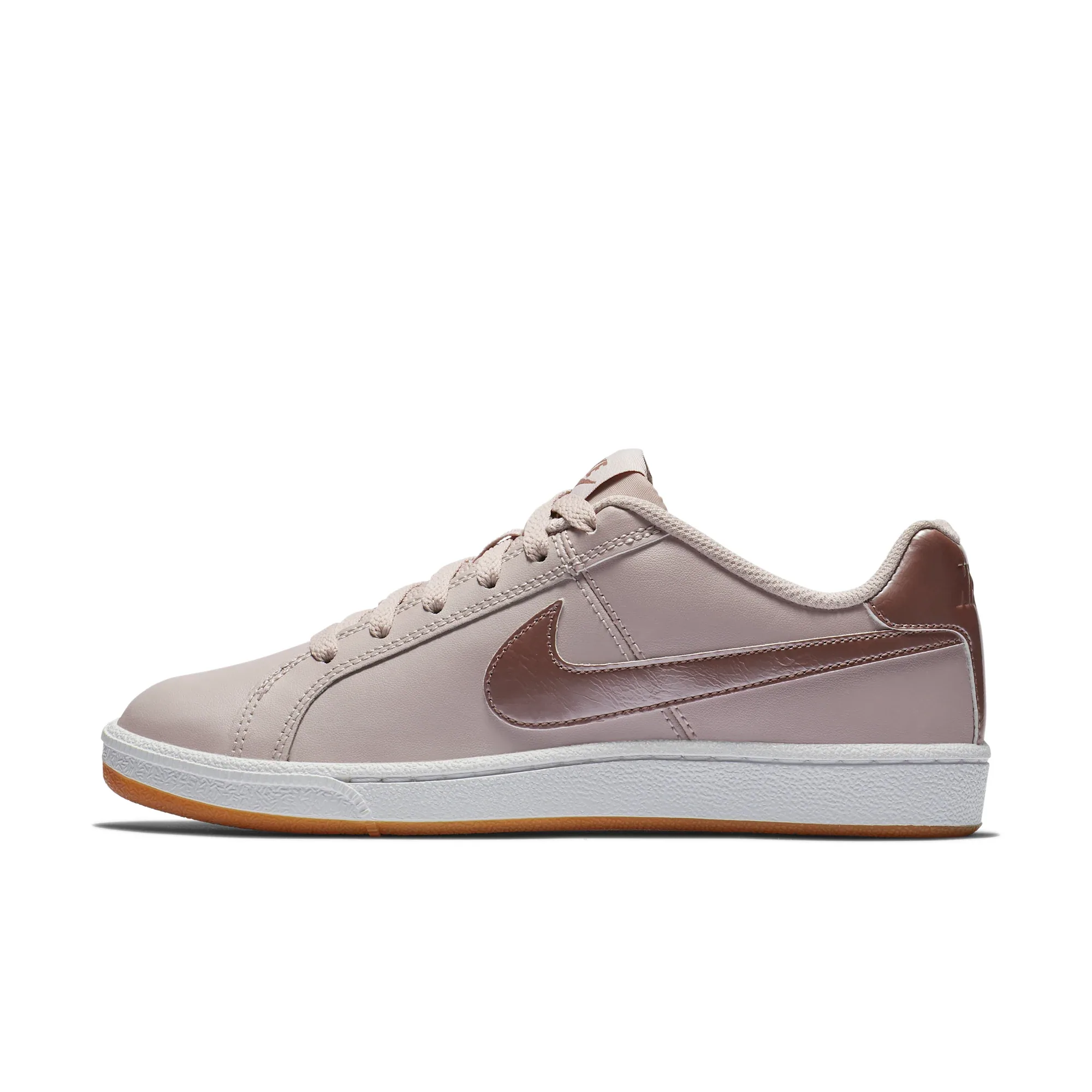 Nike Court Royale
