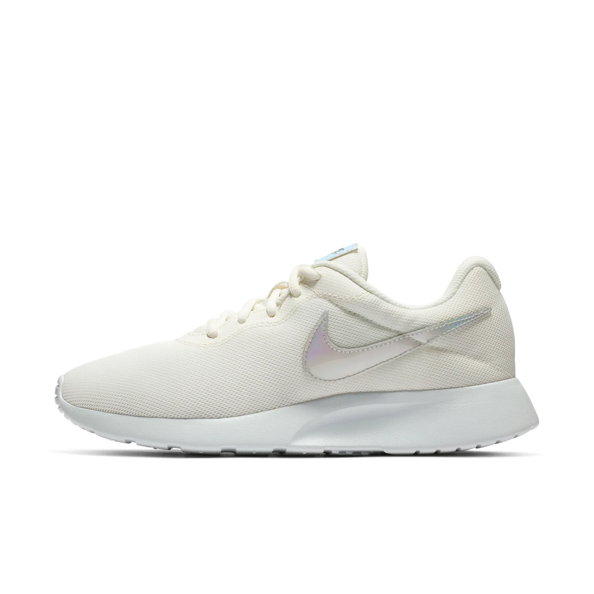 Nike Tanjun