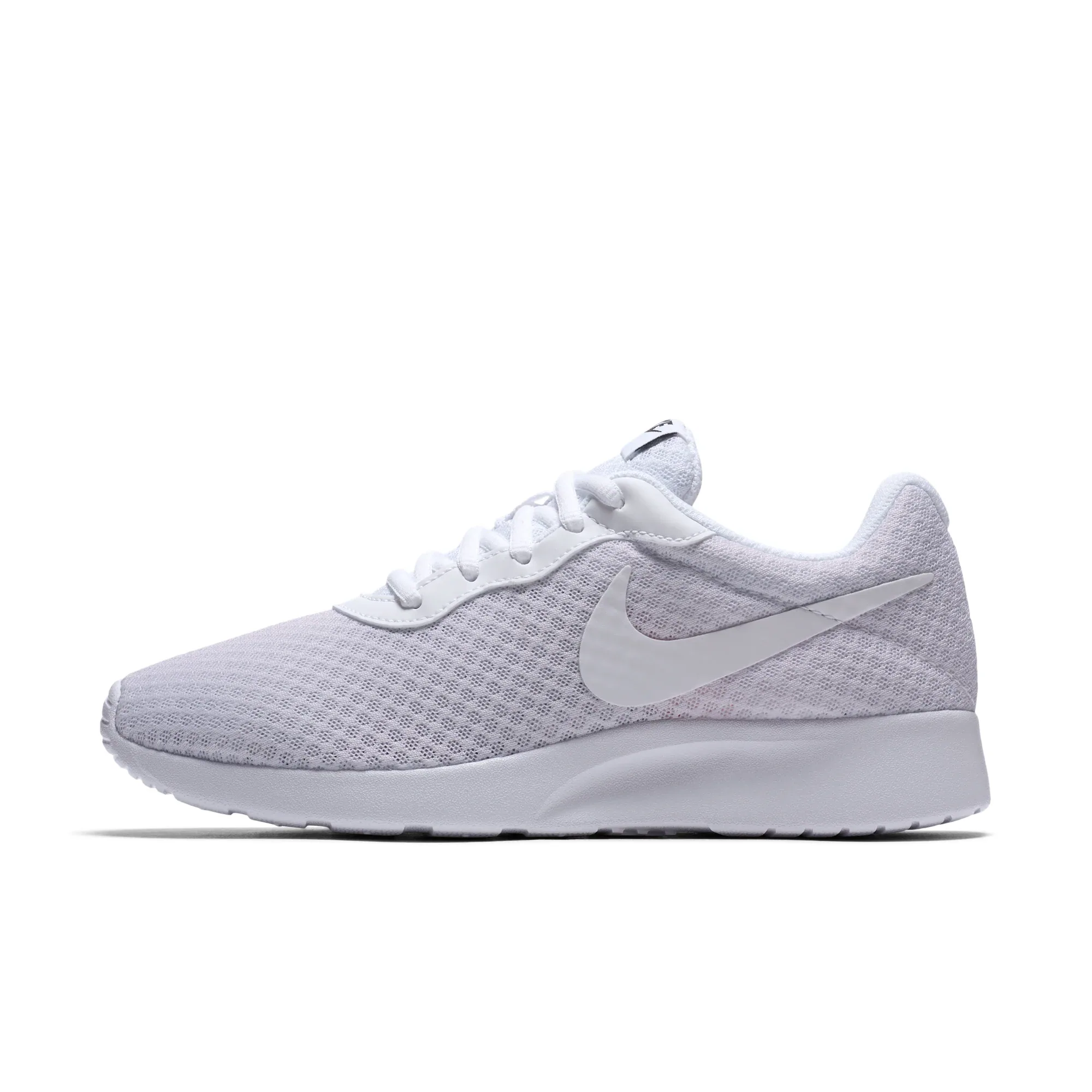 Nike Tanjun