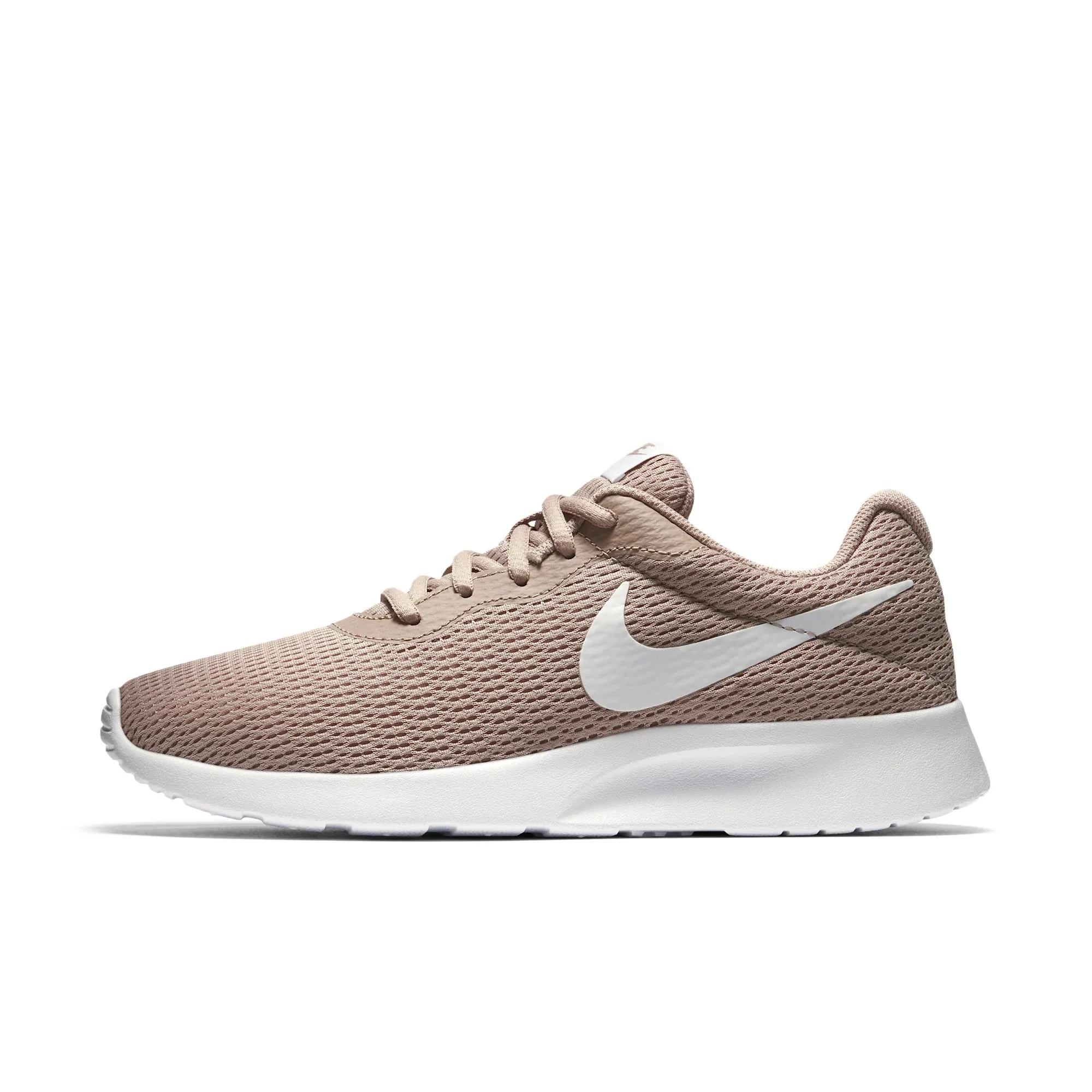 Nike Tanjun