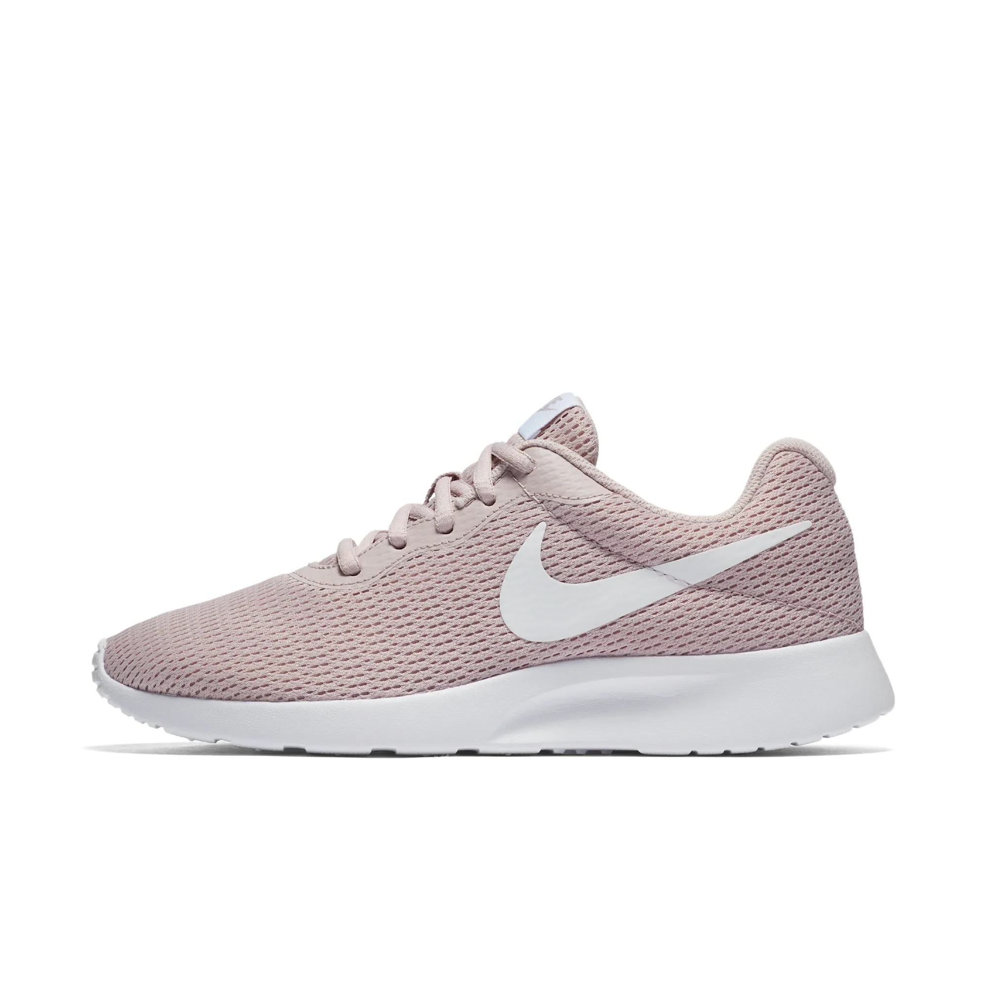Nike Tanjun