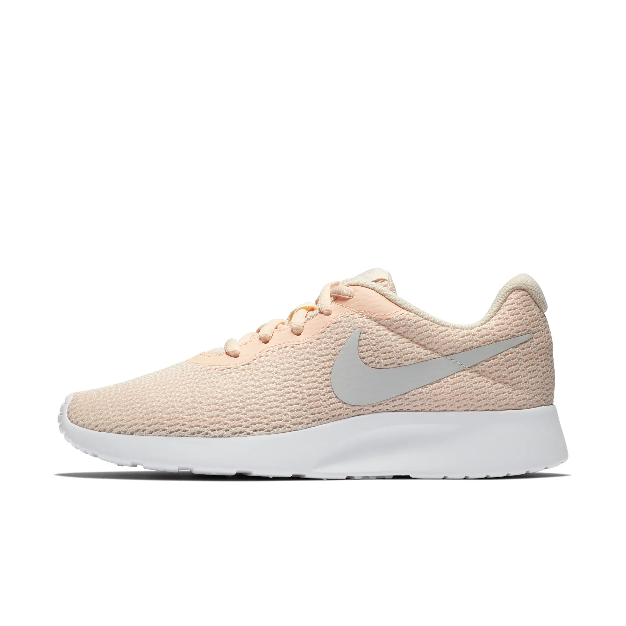 Nike Tanjun