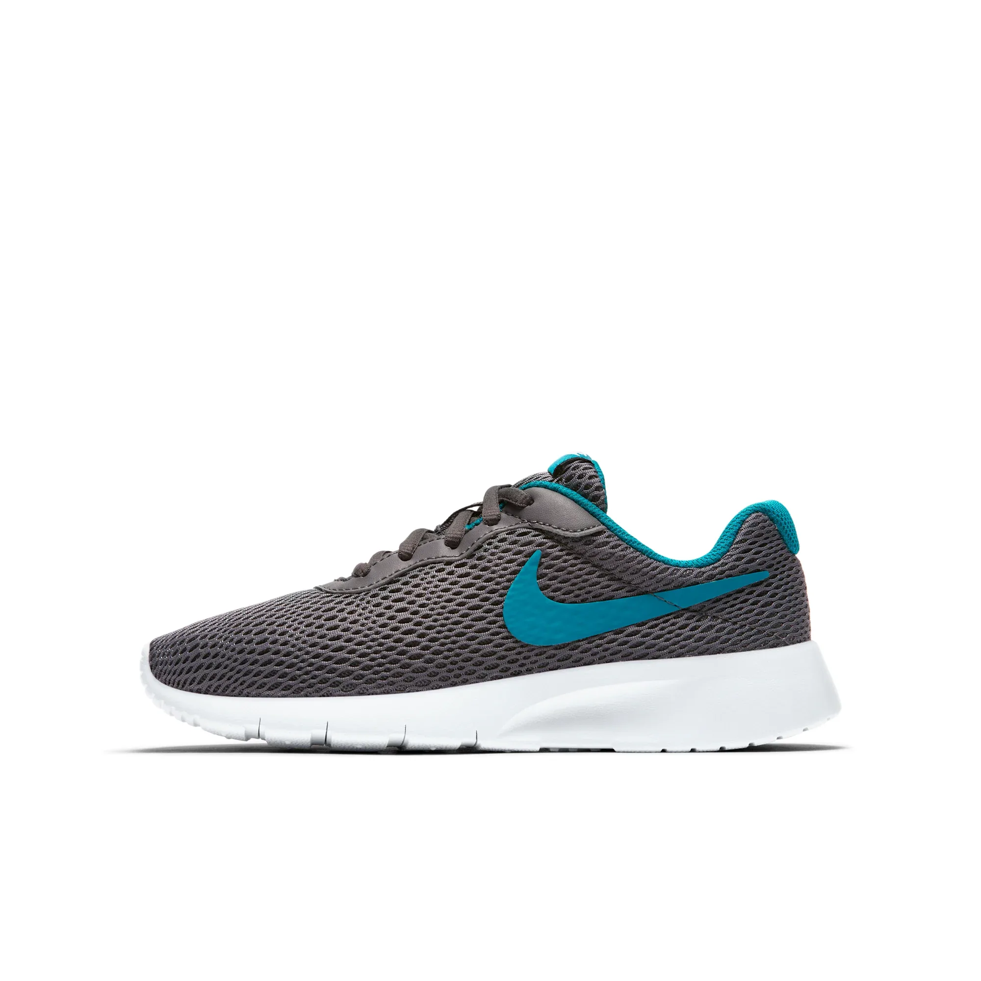 Nike Tanjun