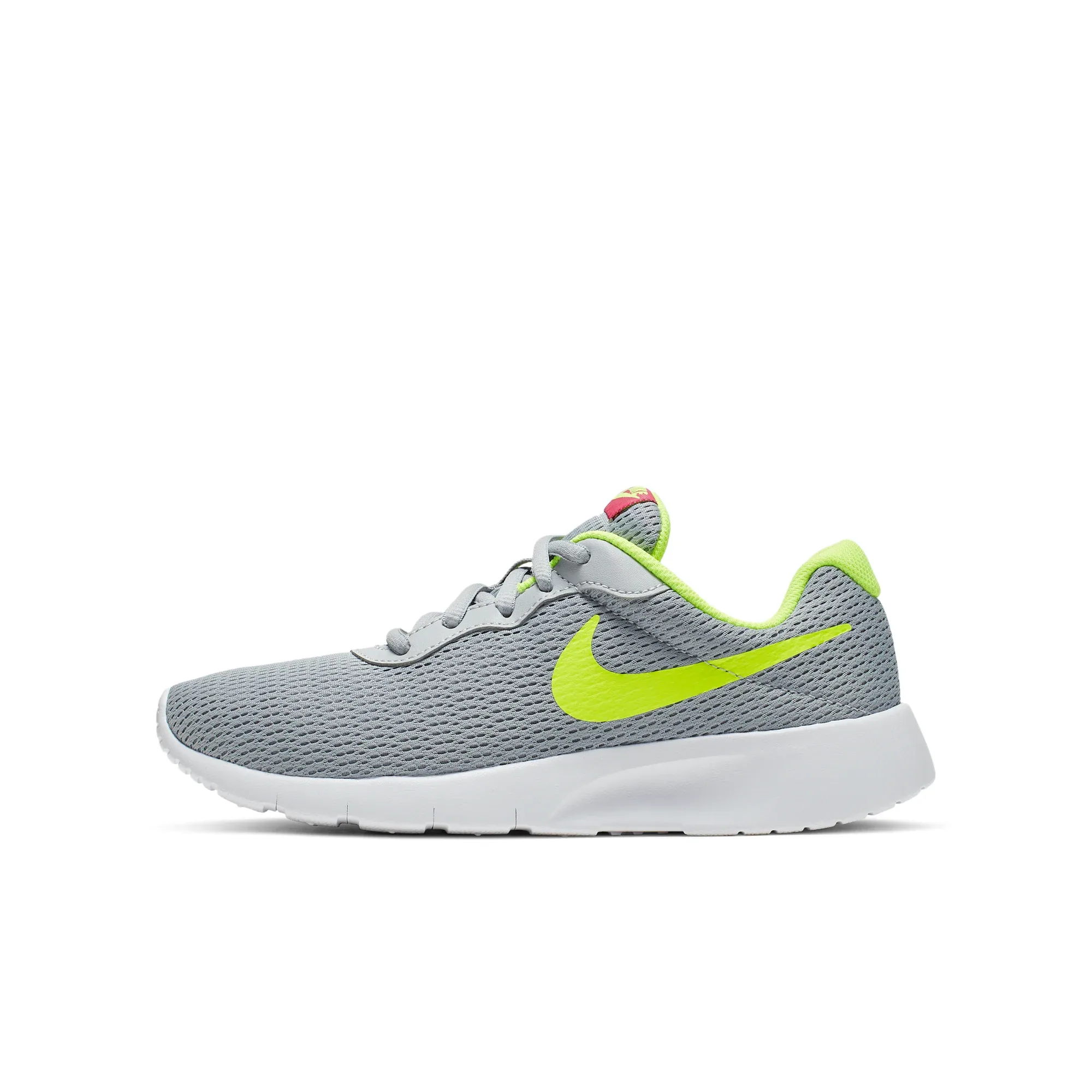 Nike Tanjun