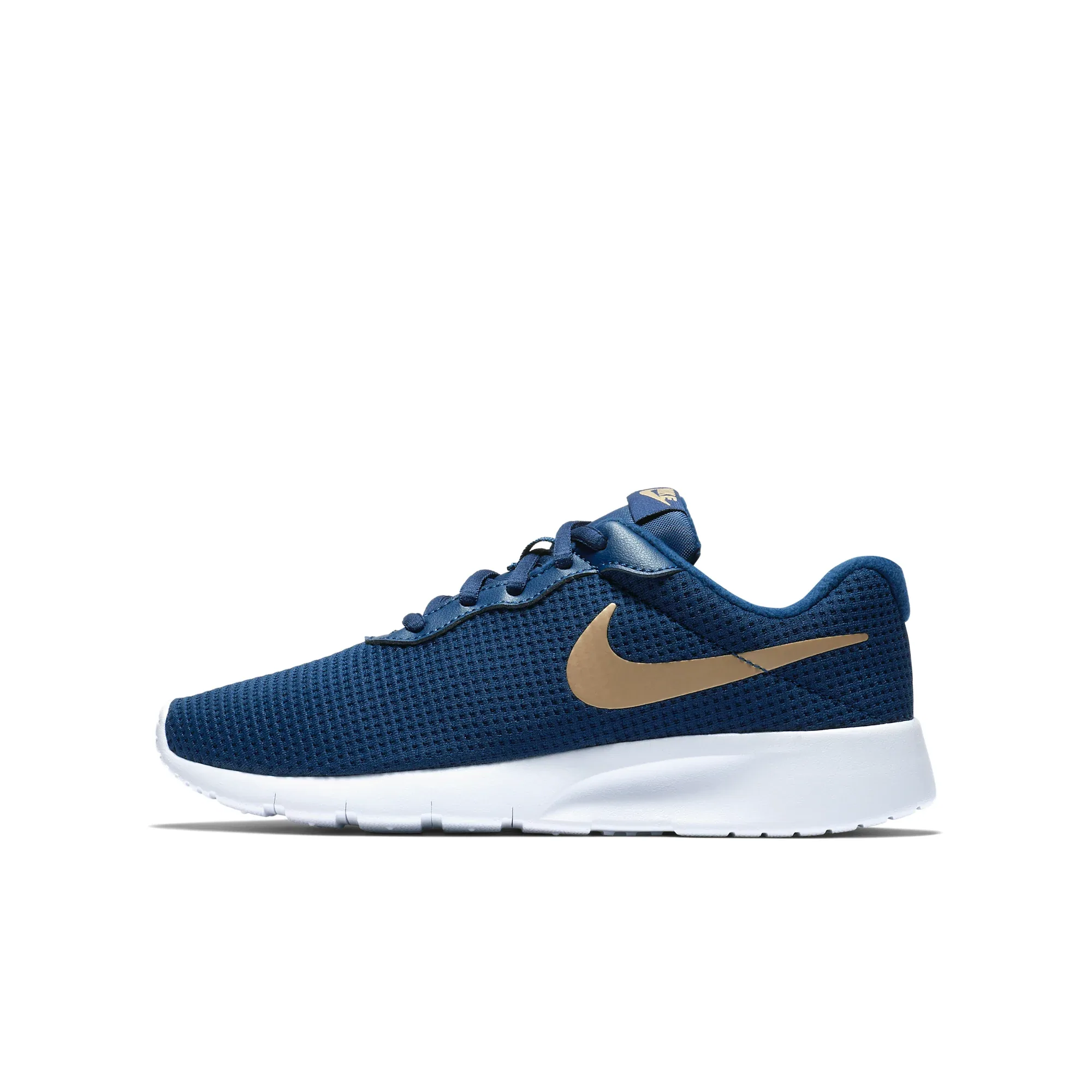 Nike Tanjun