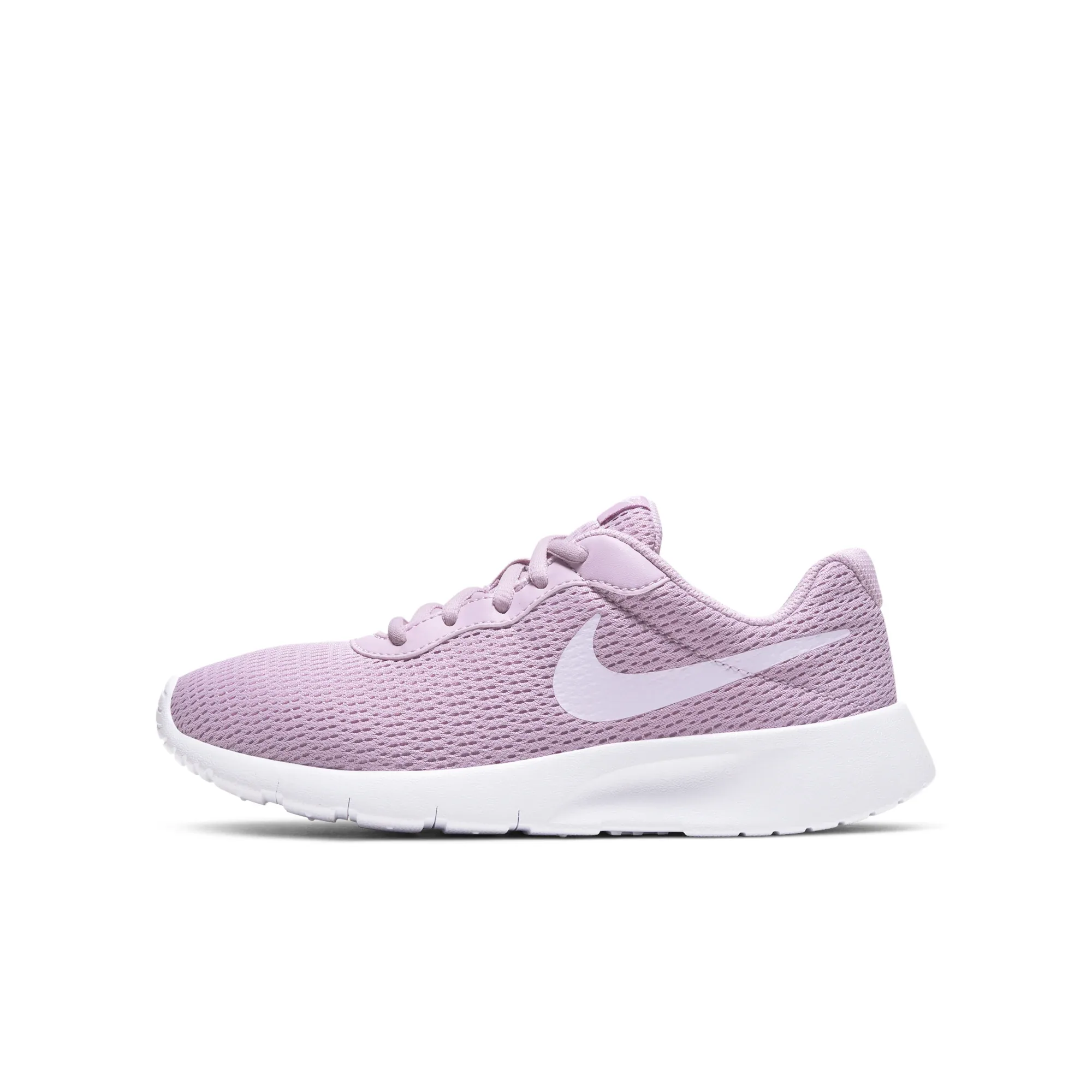 Nike Tanjun