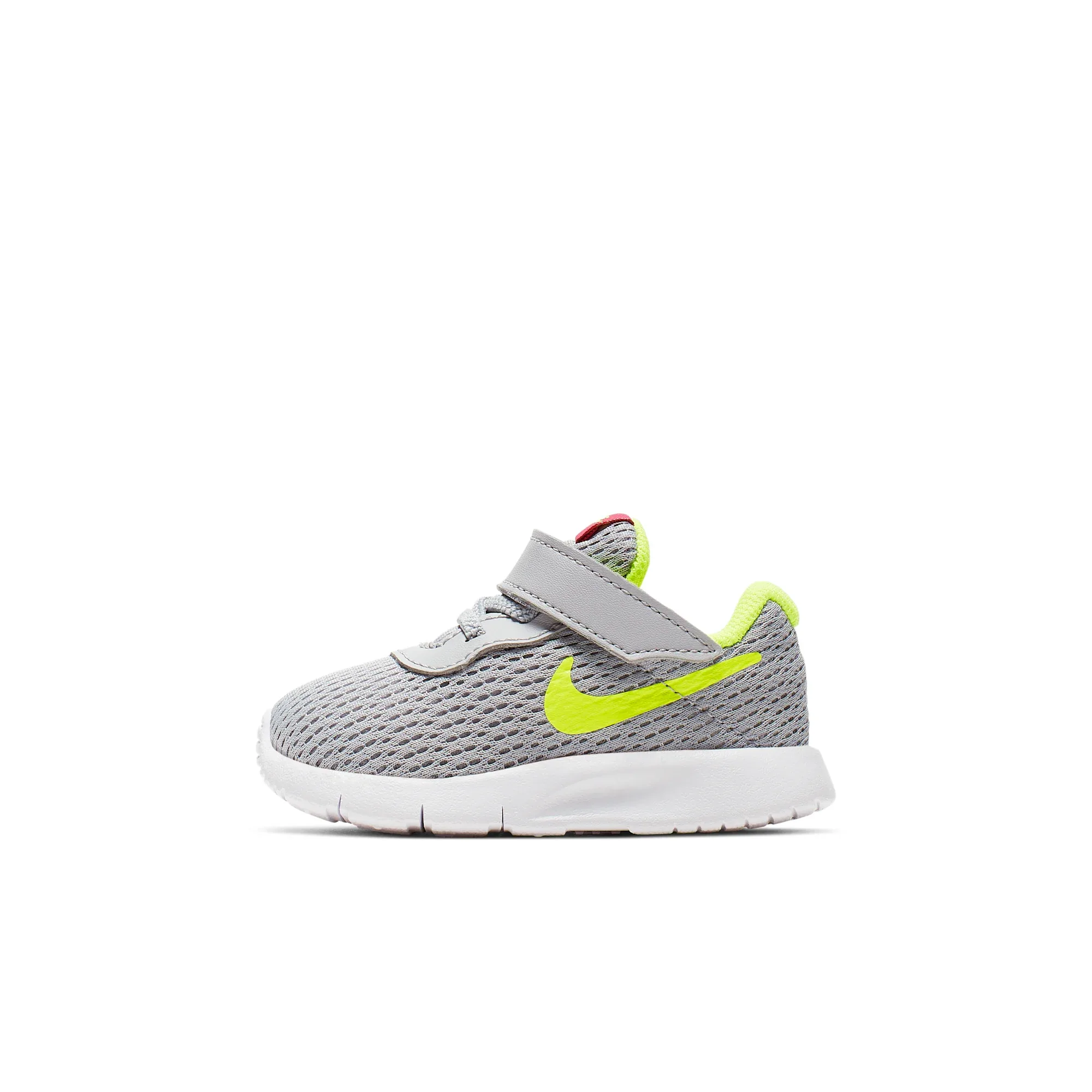 Nike Tanjun