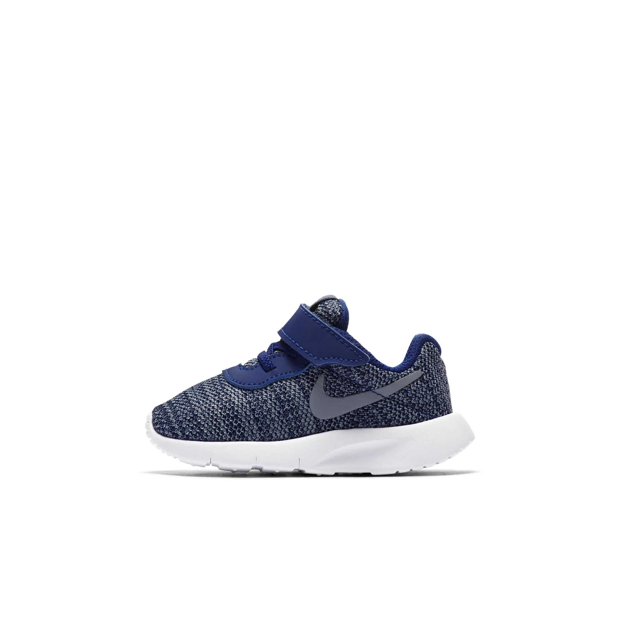 Nike Tanjun