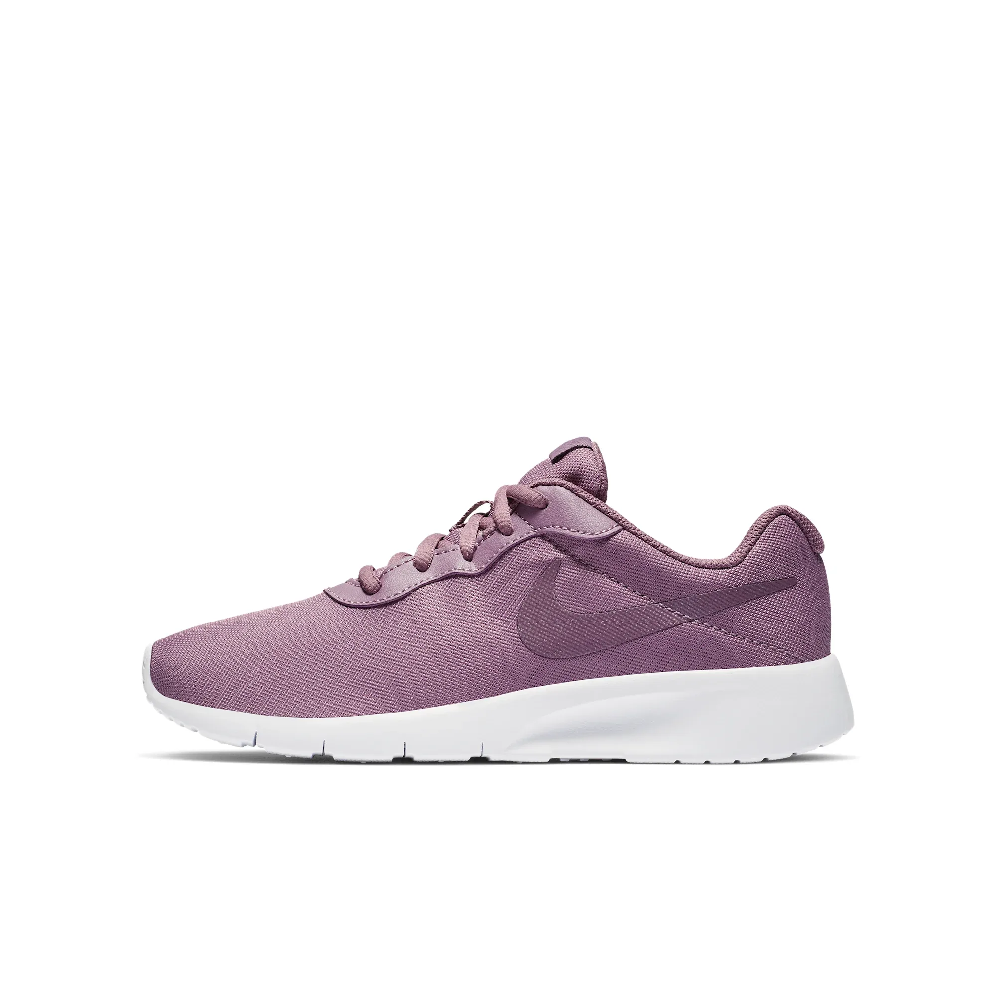 Nike Tanjun
