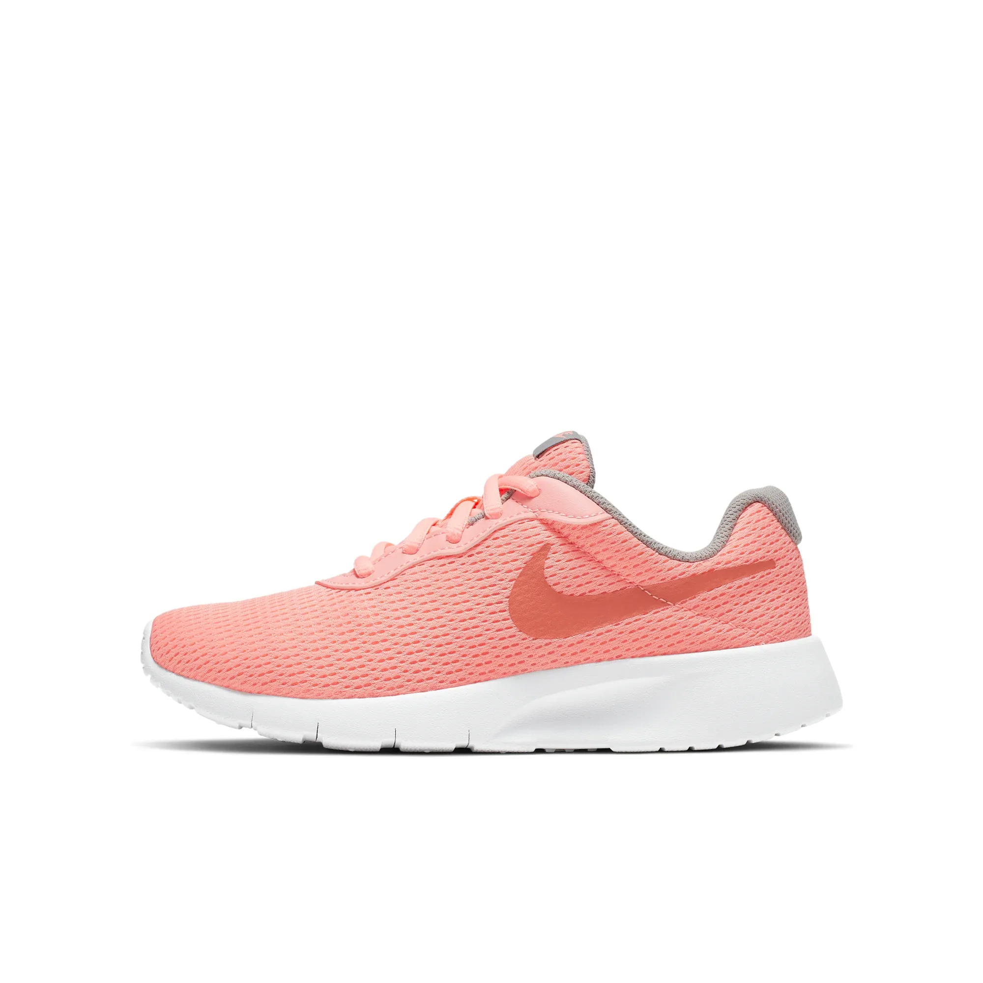 Nike Tanjun
