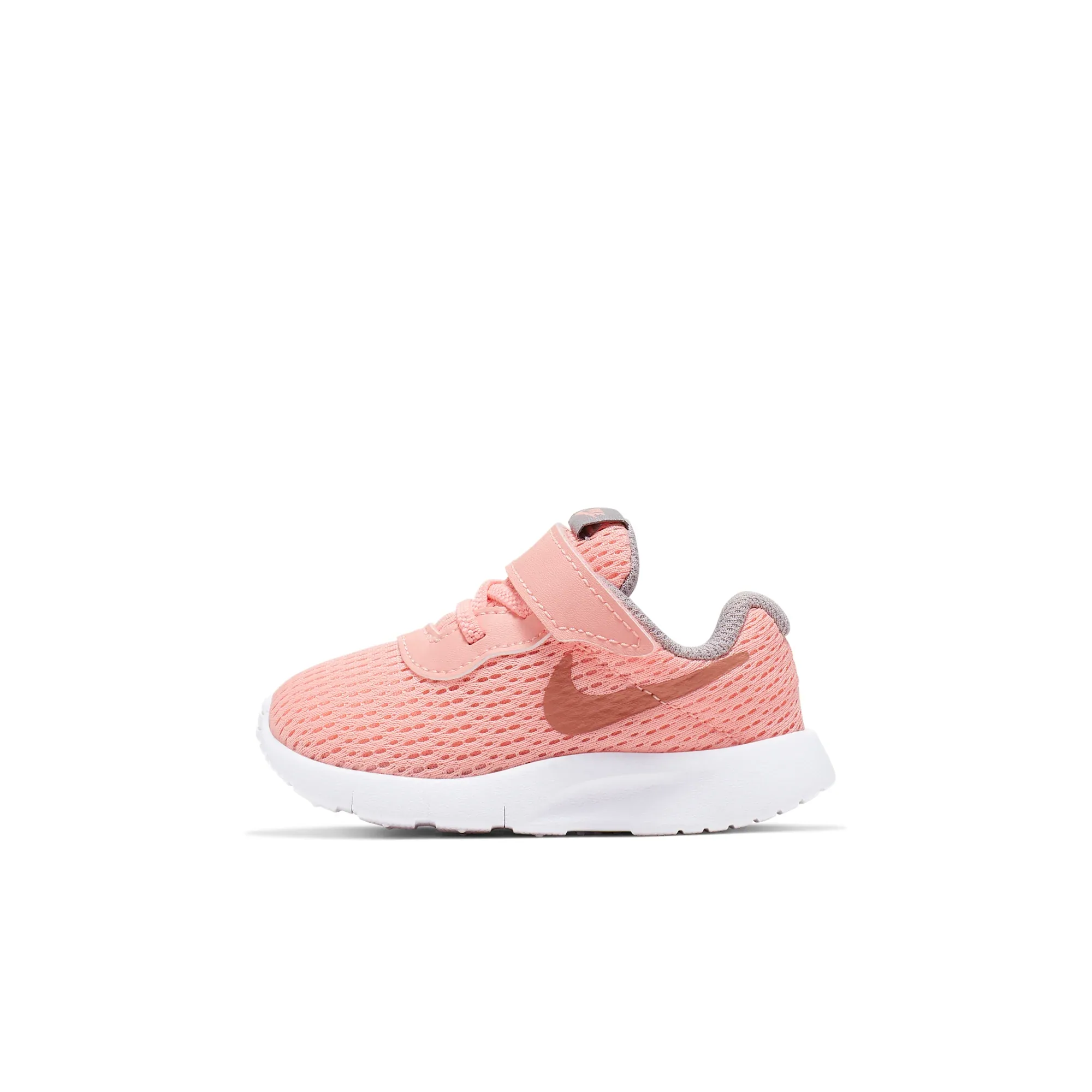 Nike Tanjun