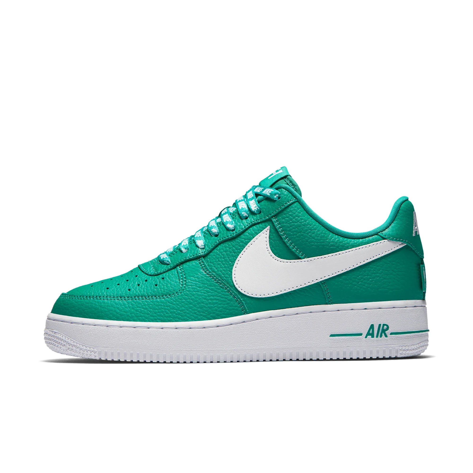 AIR FORCE 1 '07 LV8