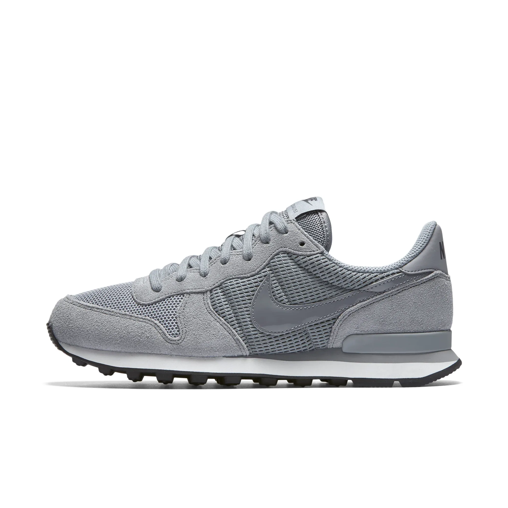 Nike Internationalist