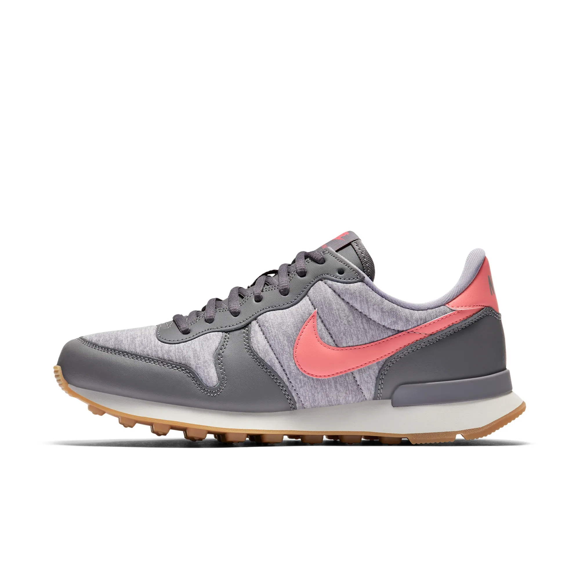 Nike Internationalist