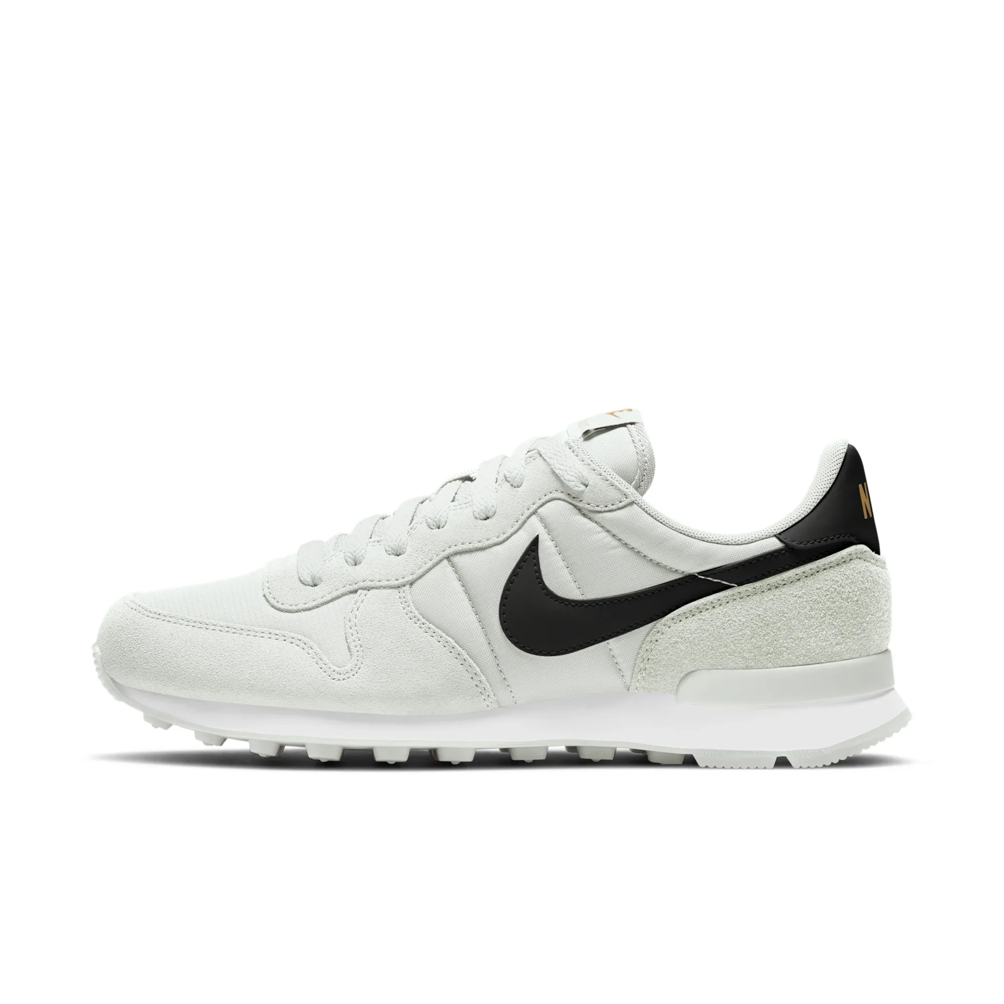 Nike Internationalist
