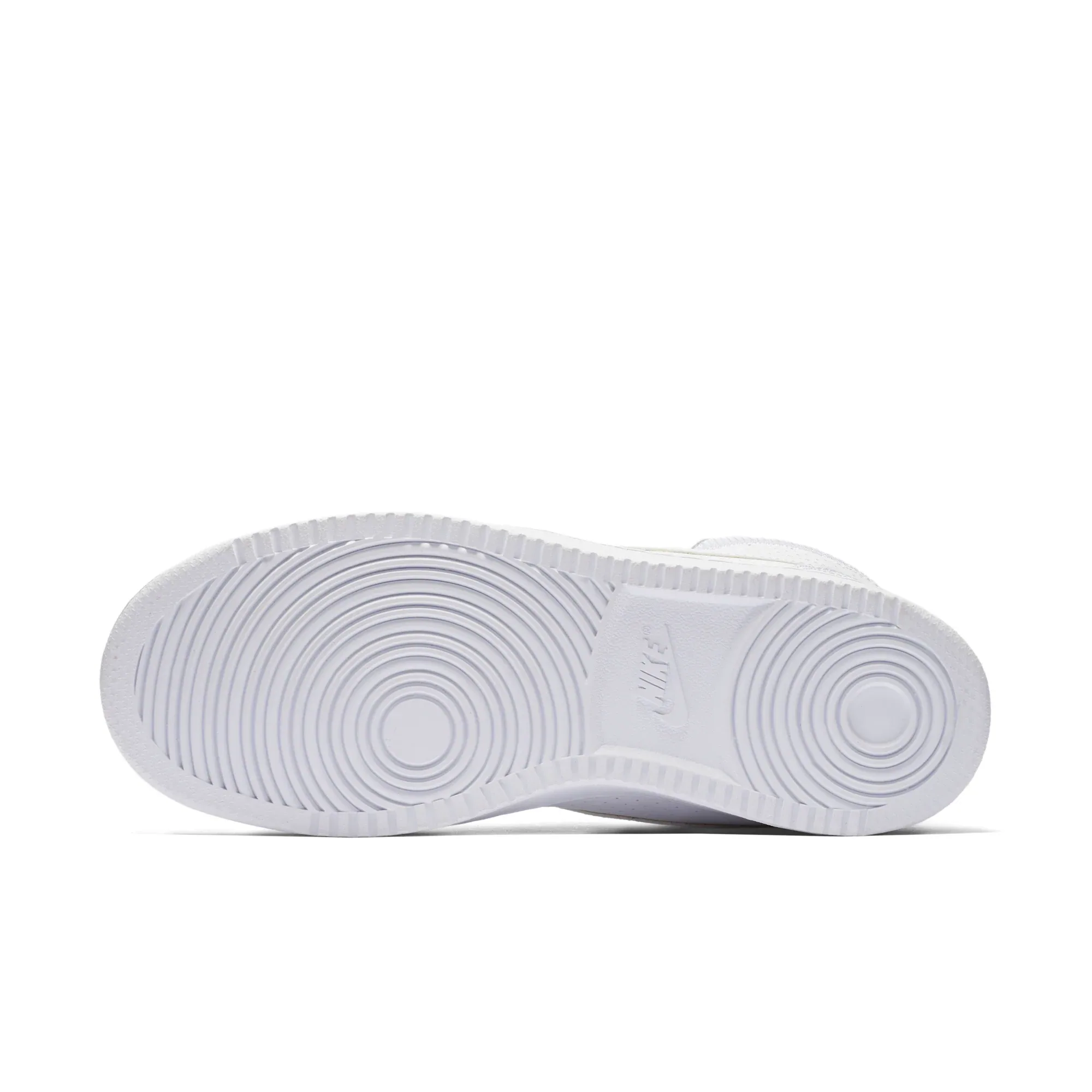Nike Court Borough Mid