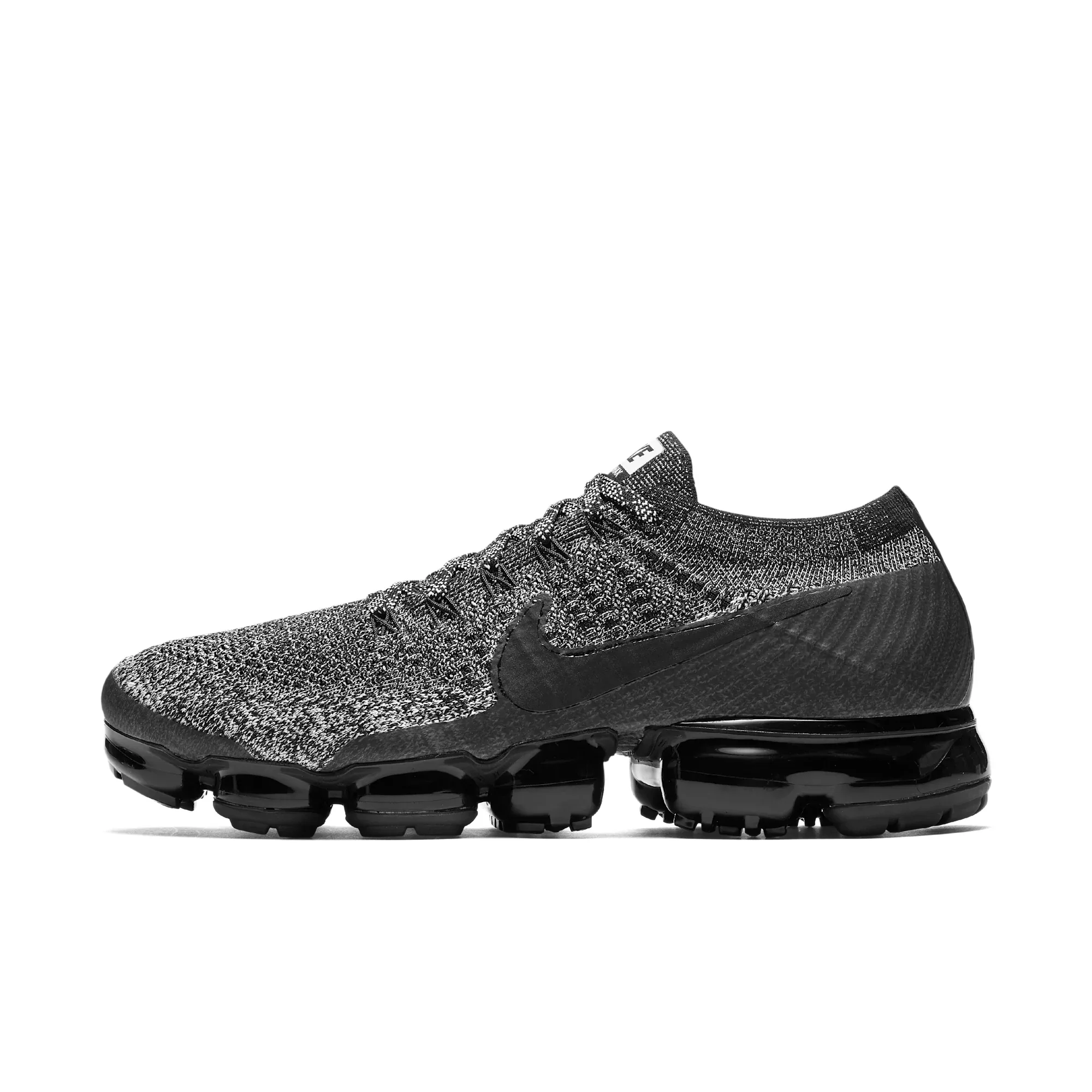 NIKE AIR VAPORMAX FLYKNIT