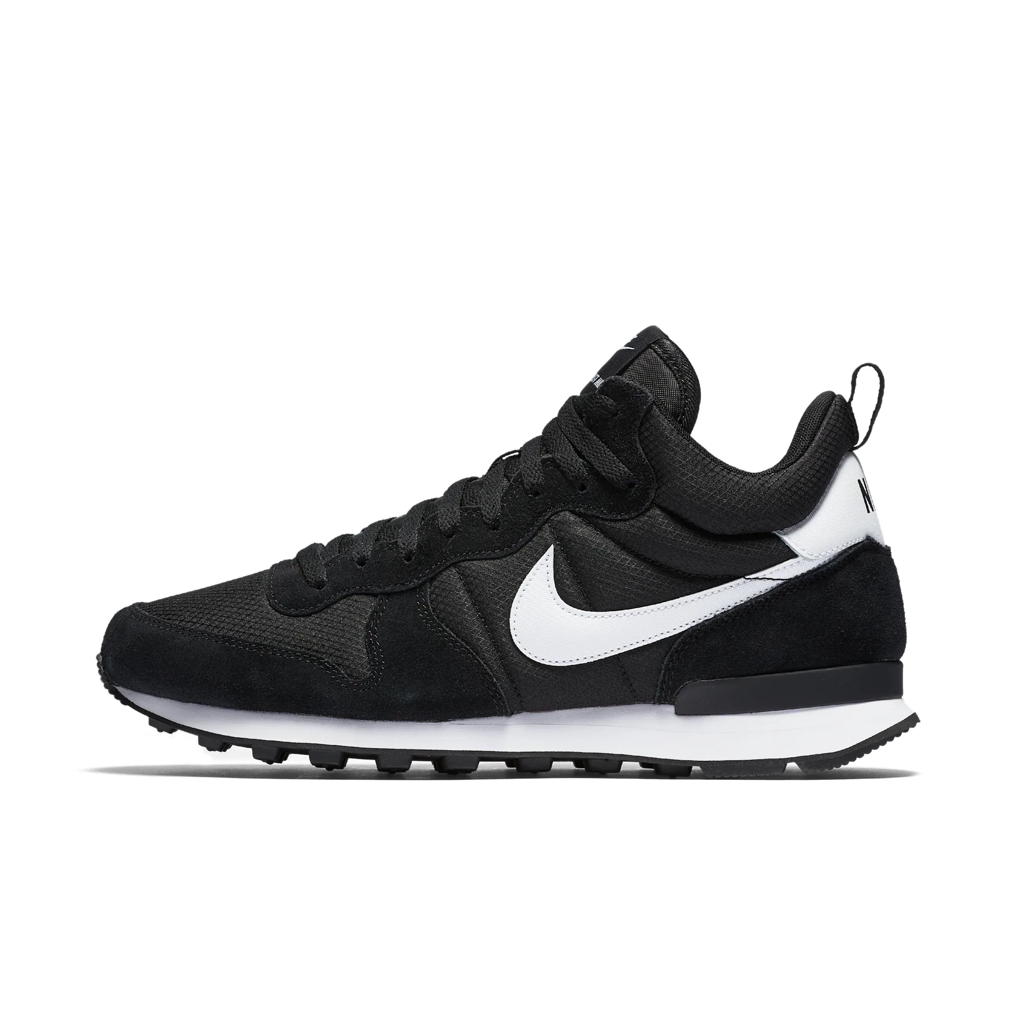 NIKE INTERNATIONALIST MID
