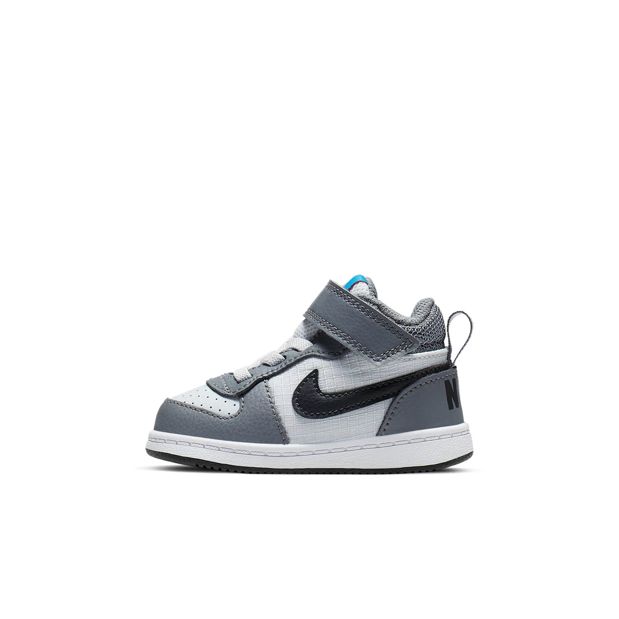 Nike Court Borough Mid