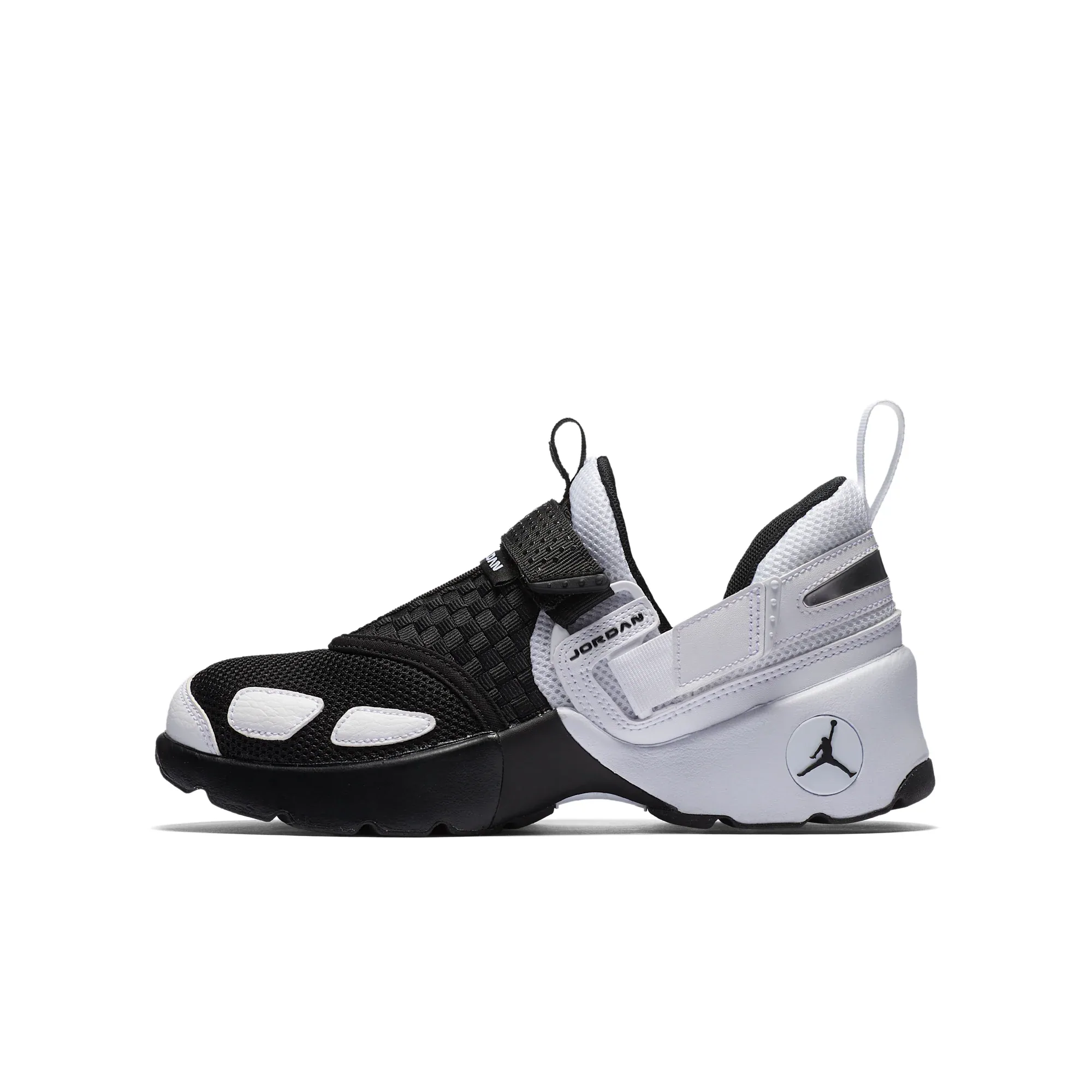 JORDAN TRUNNER LX BG