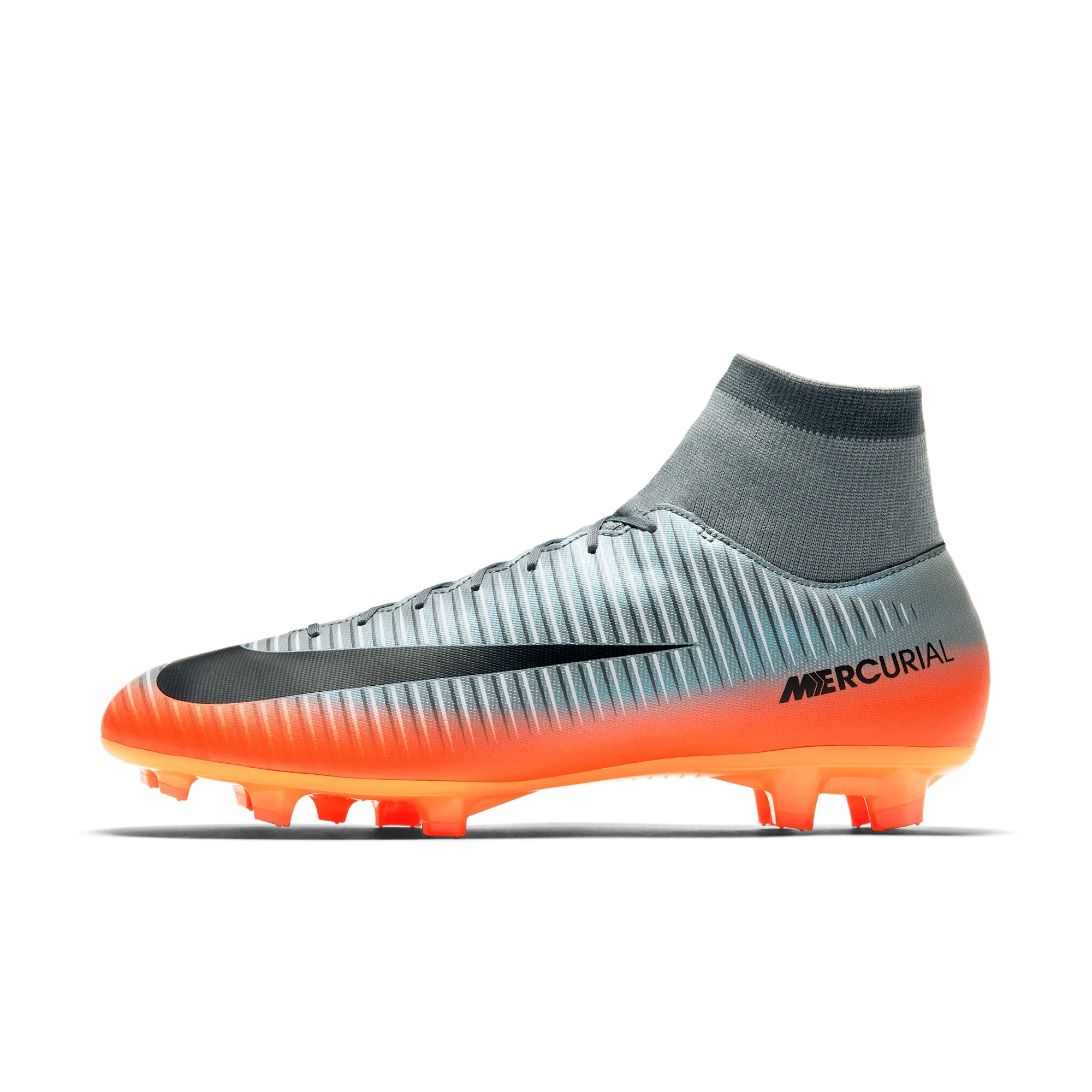 MERCURIAL VICTORY VI CR7 DF FG