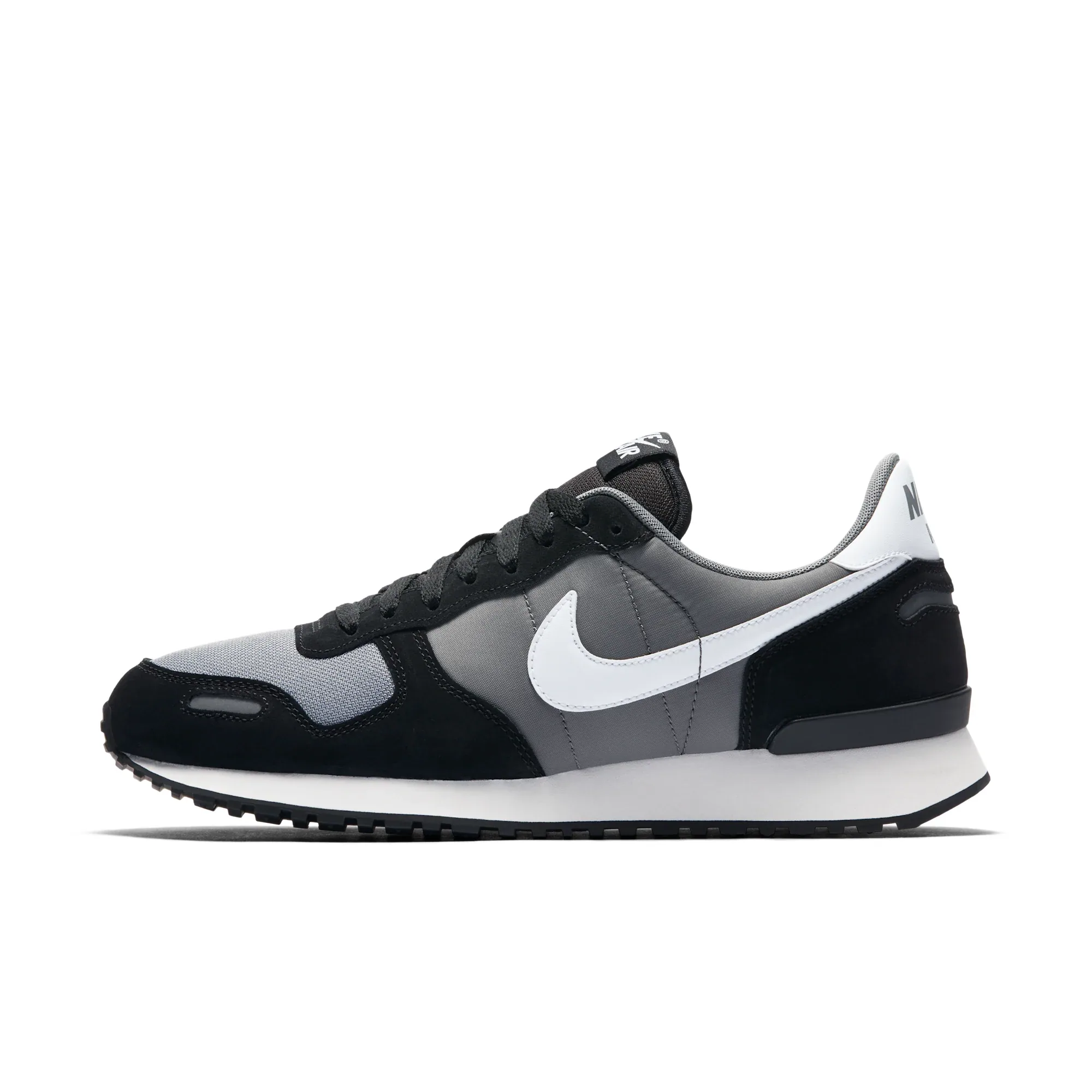 NIKE AIR VRTX