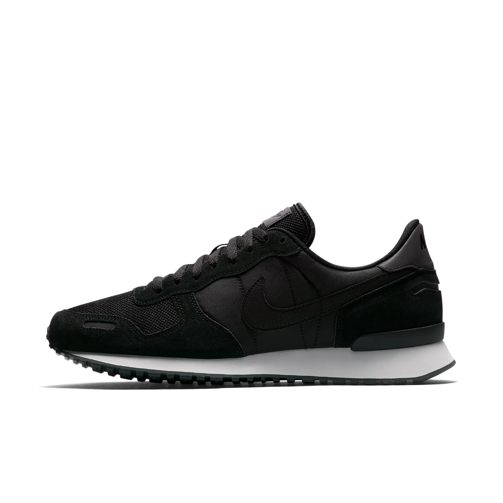 NIKE AIR VRTX