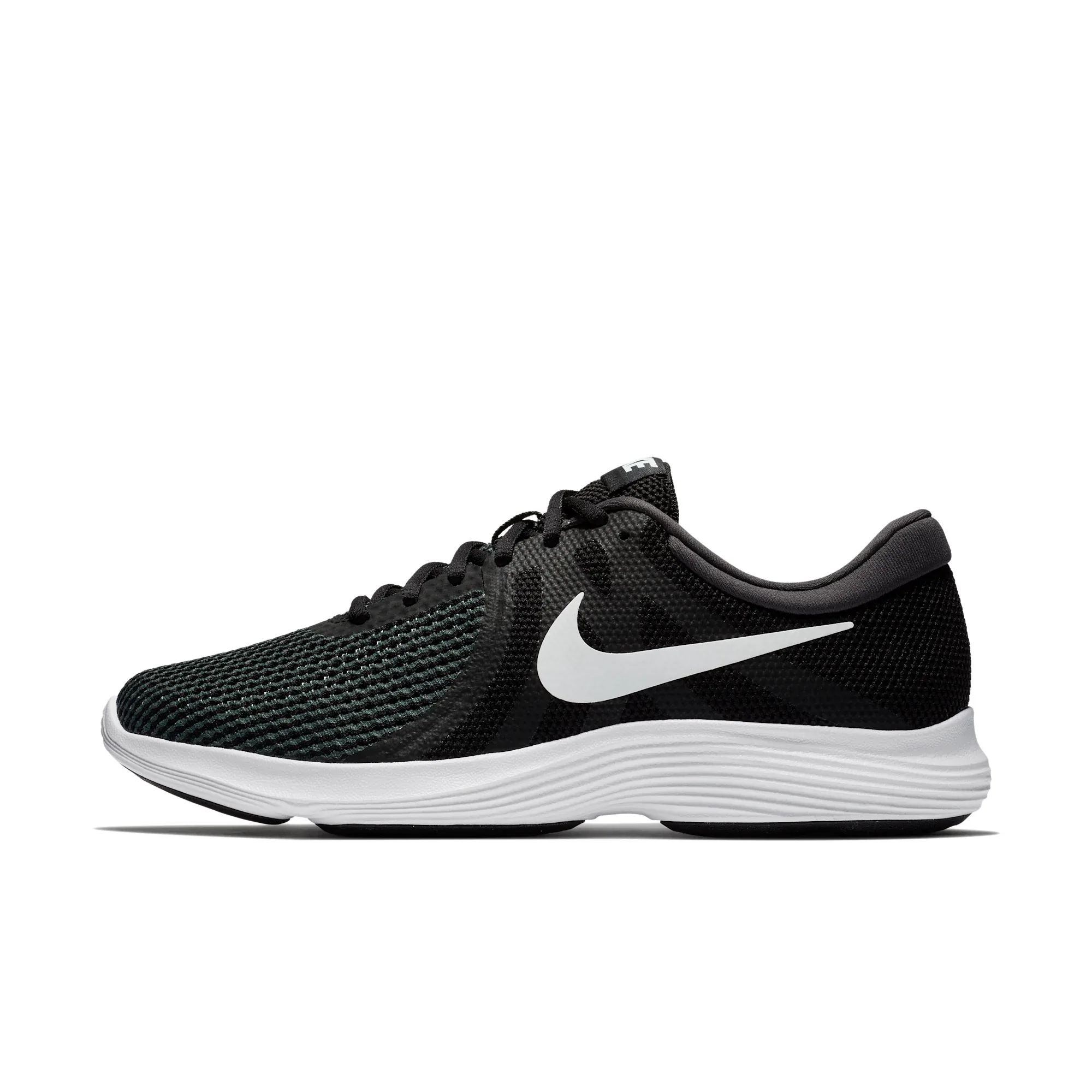 Nike Revolution 4
