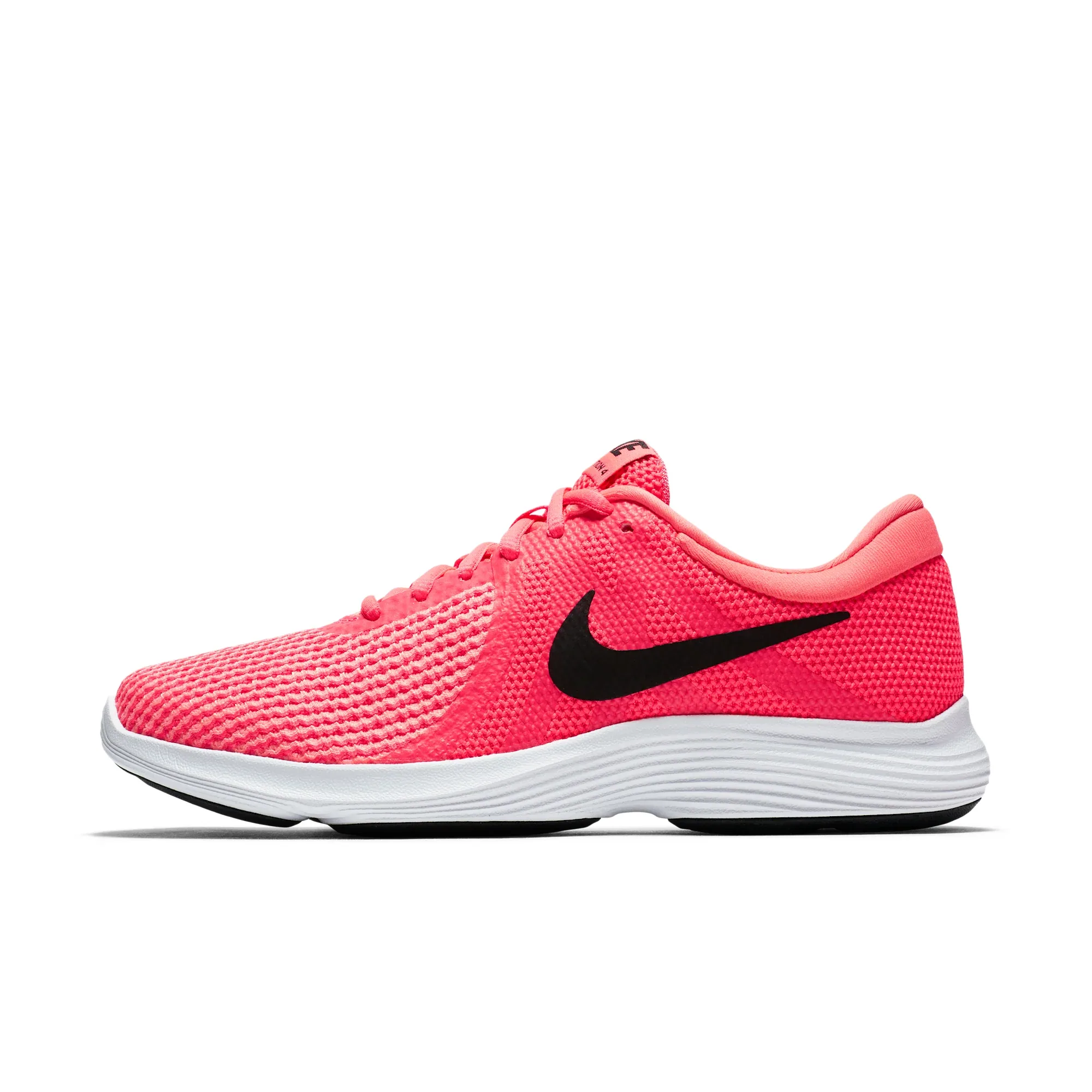 Nike Revolution 4