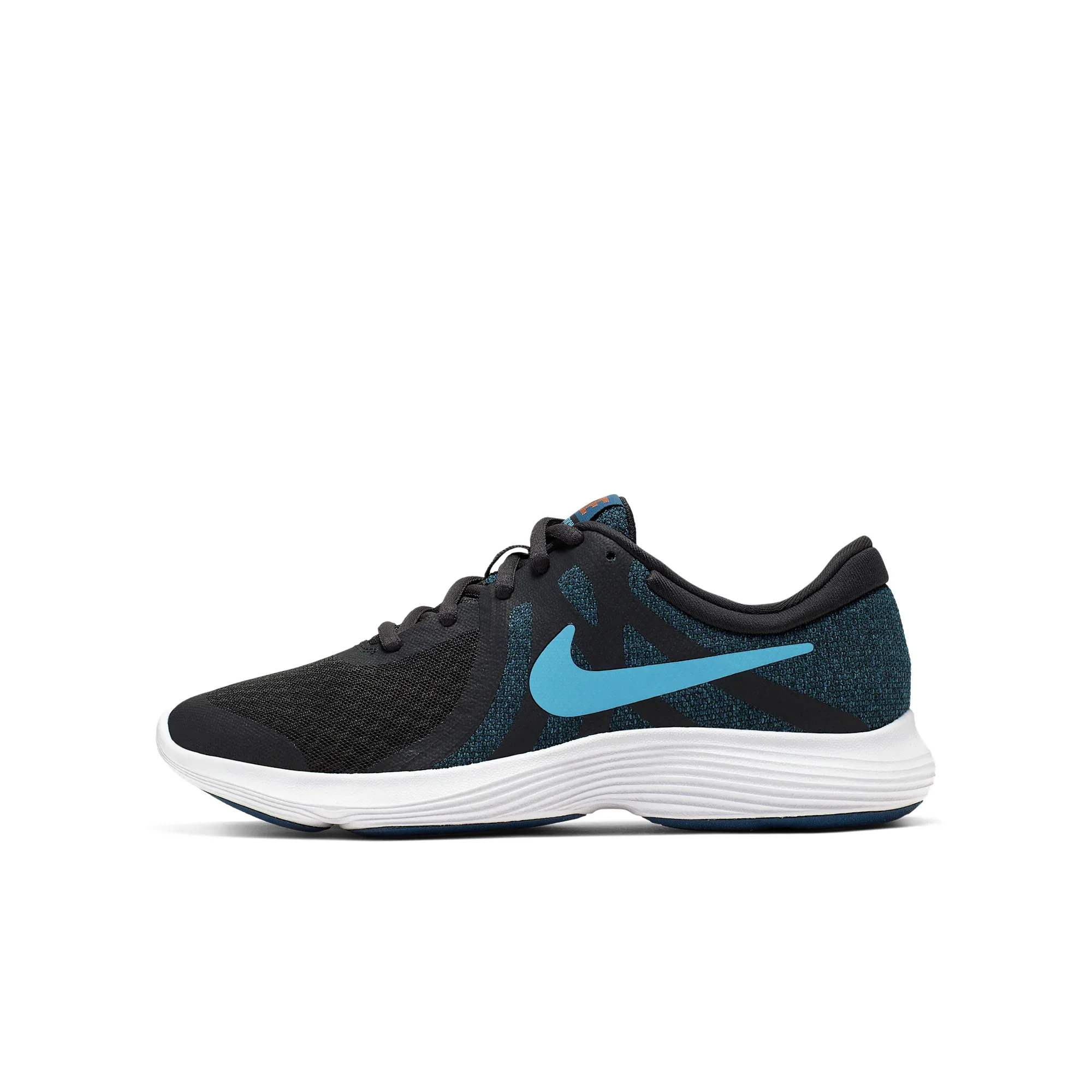 Nike Revolution 4