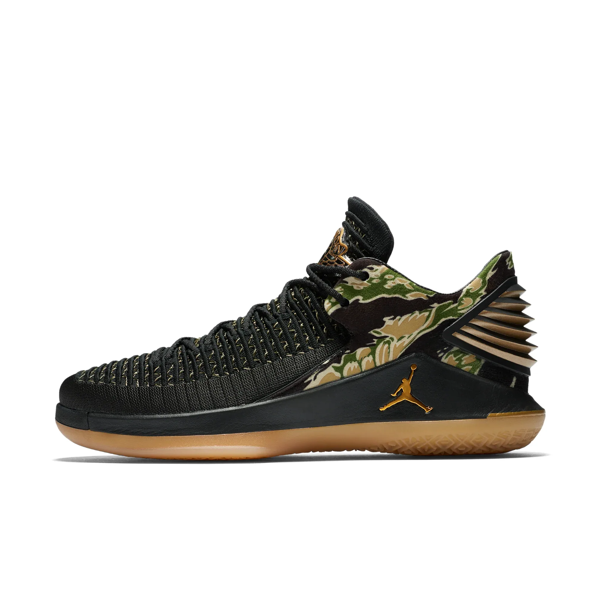 AIR JORDAN XXXII LOW
