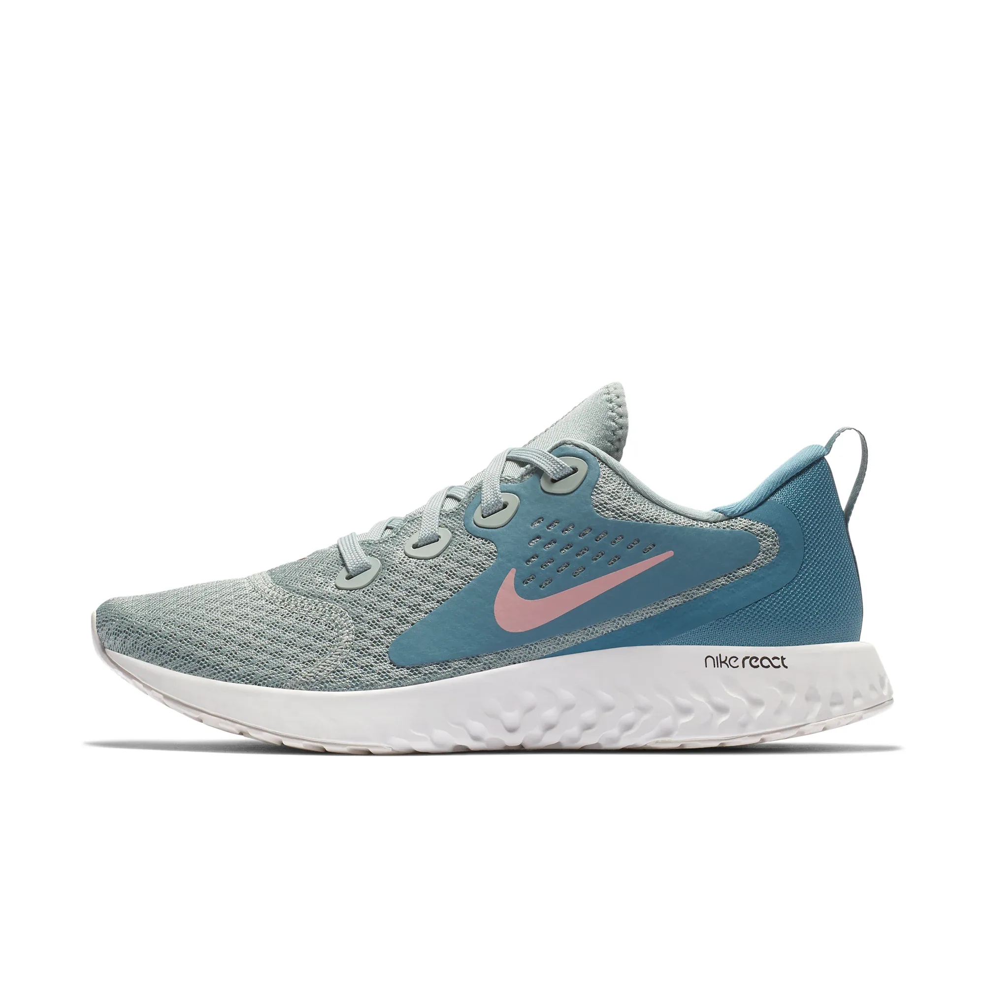 Nike Legend React