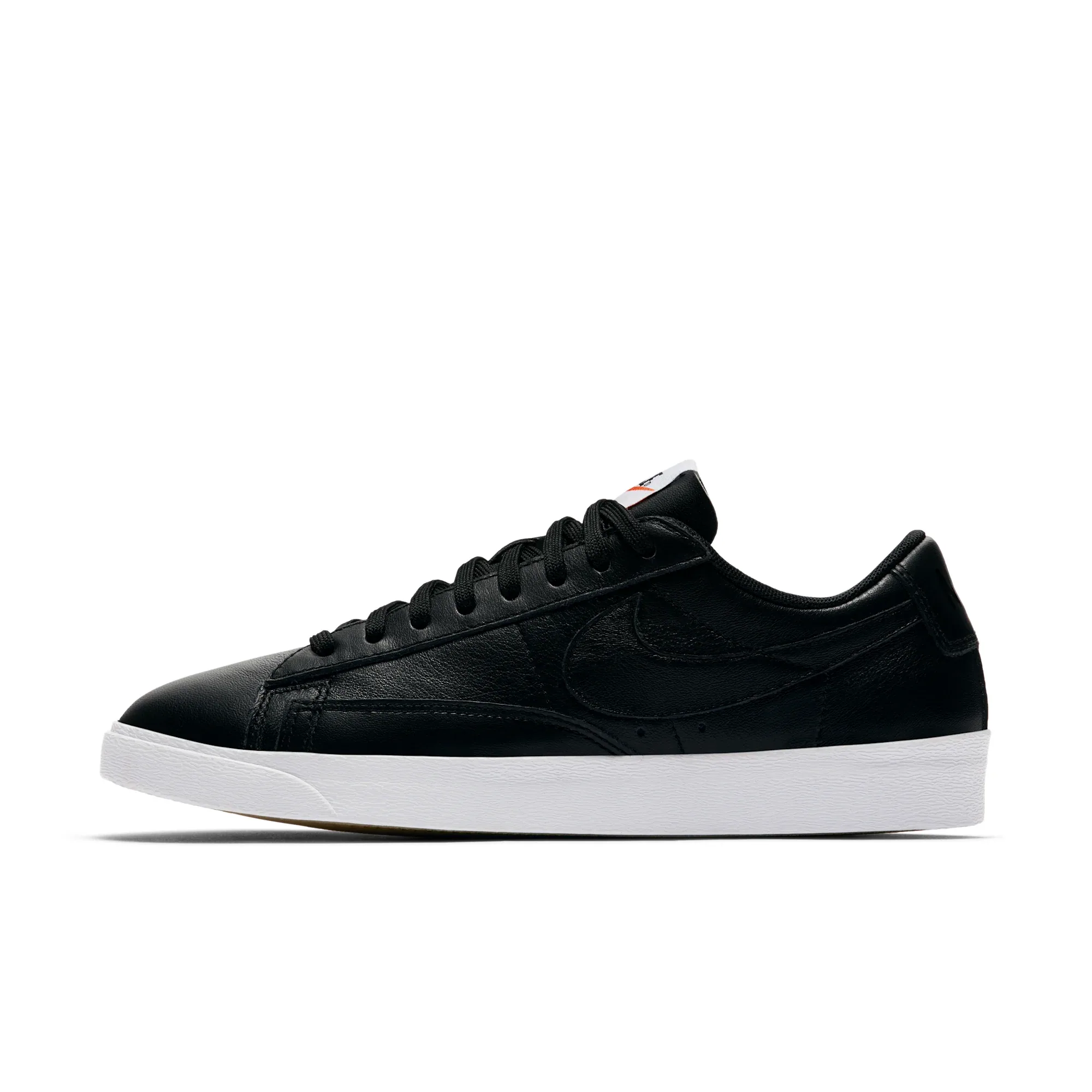 W BLAZER LOW LE