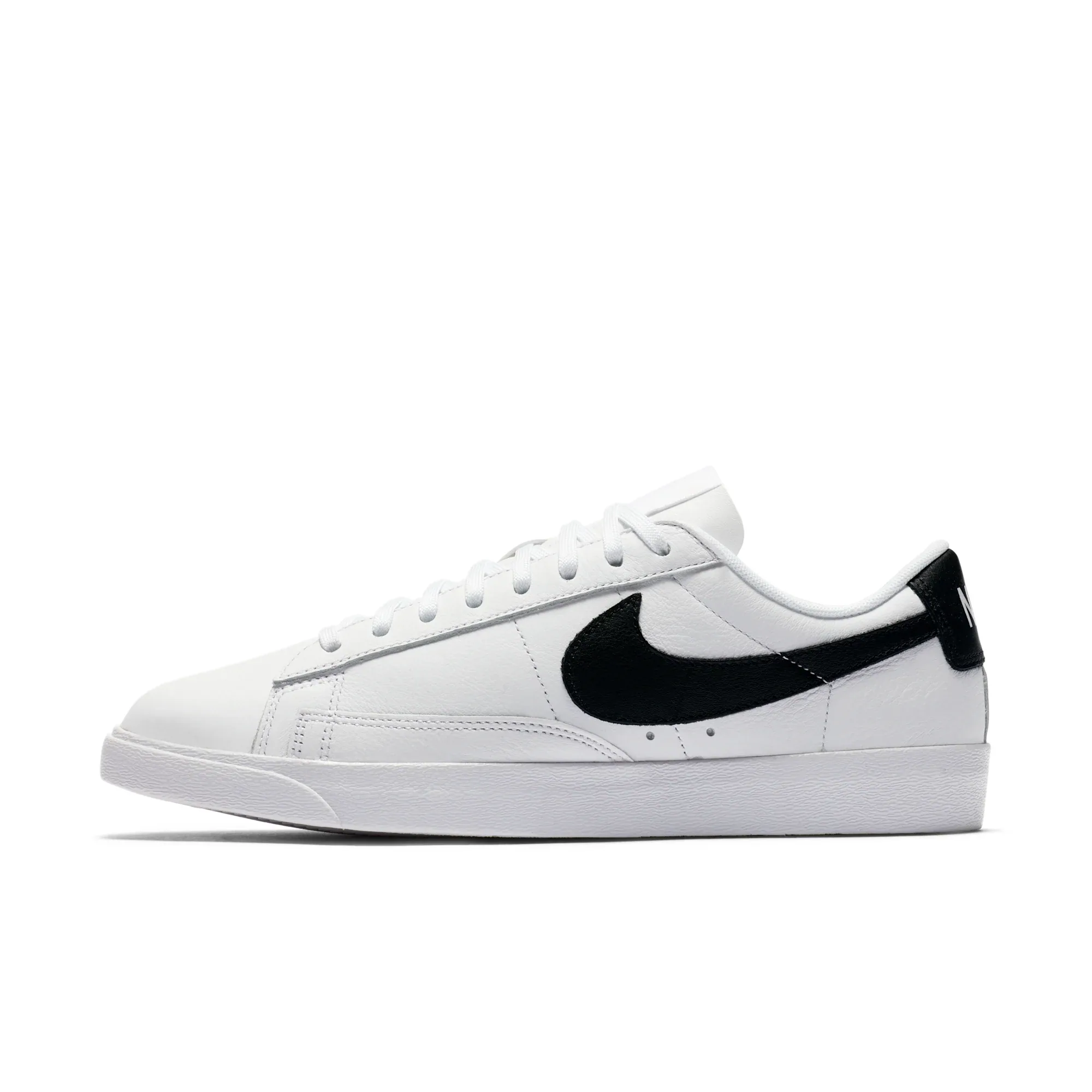 W BLAZER LOW LE