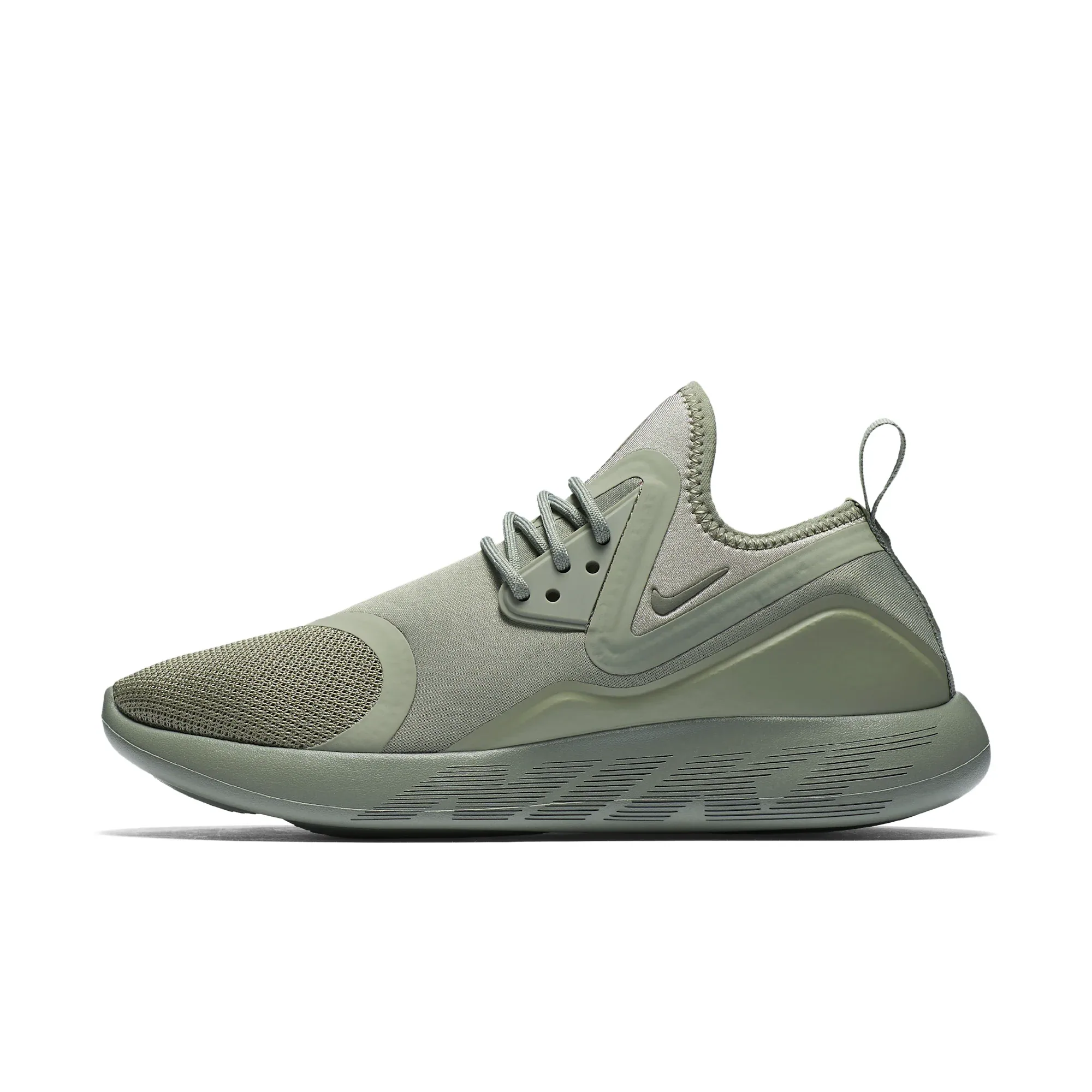 W NIKE LUNARCHARGE ESS