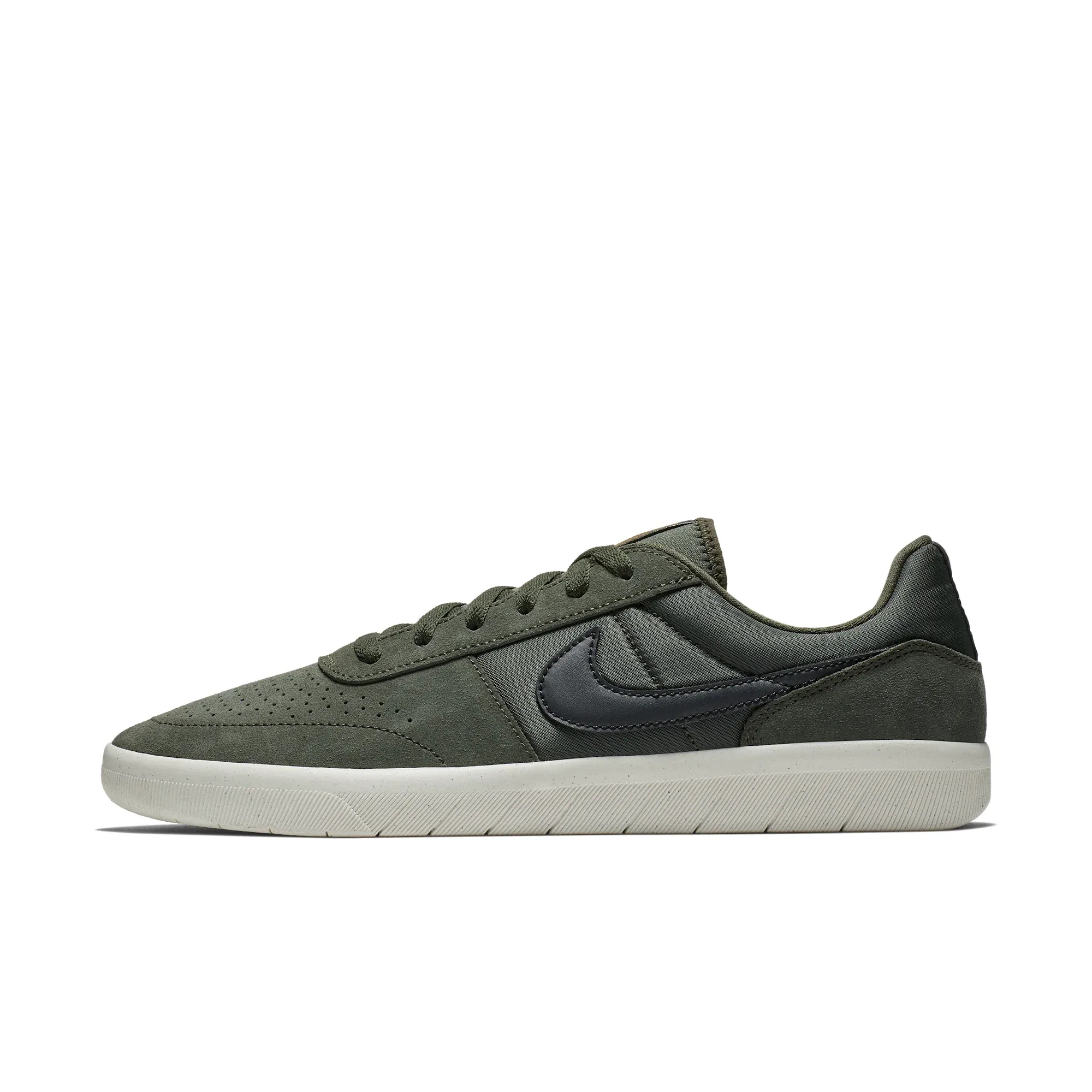 Nike SB Team Classic