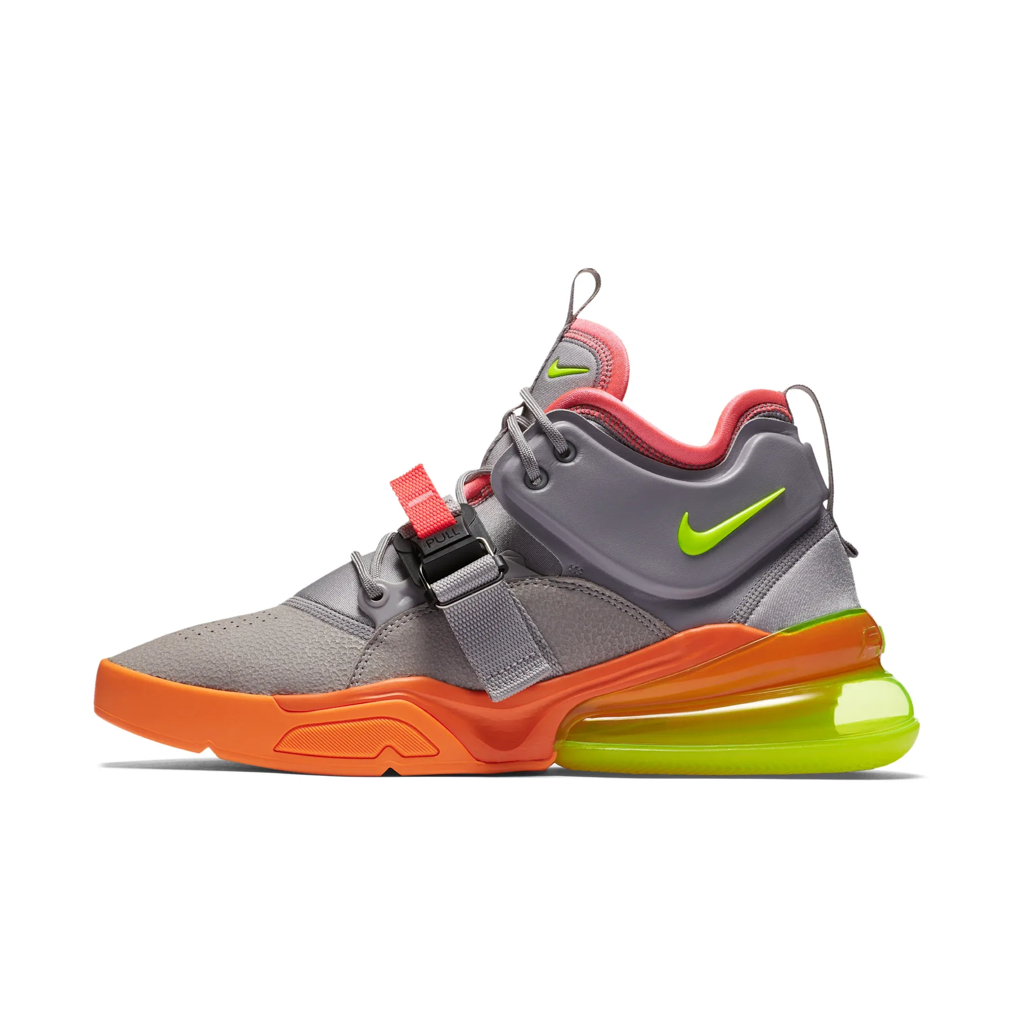 NIKE AIR FORCE 270