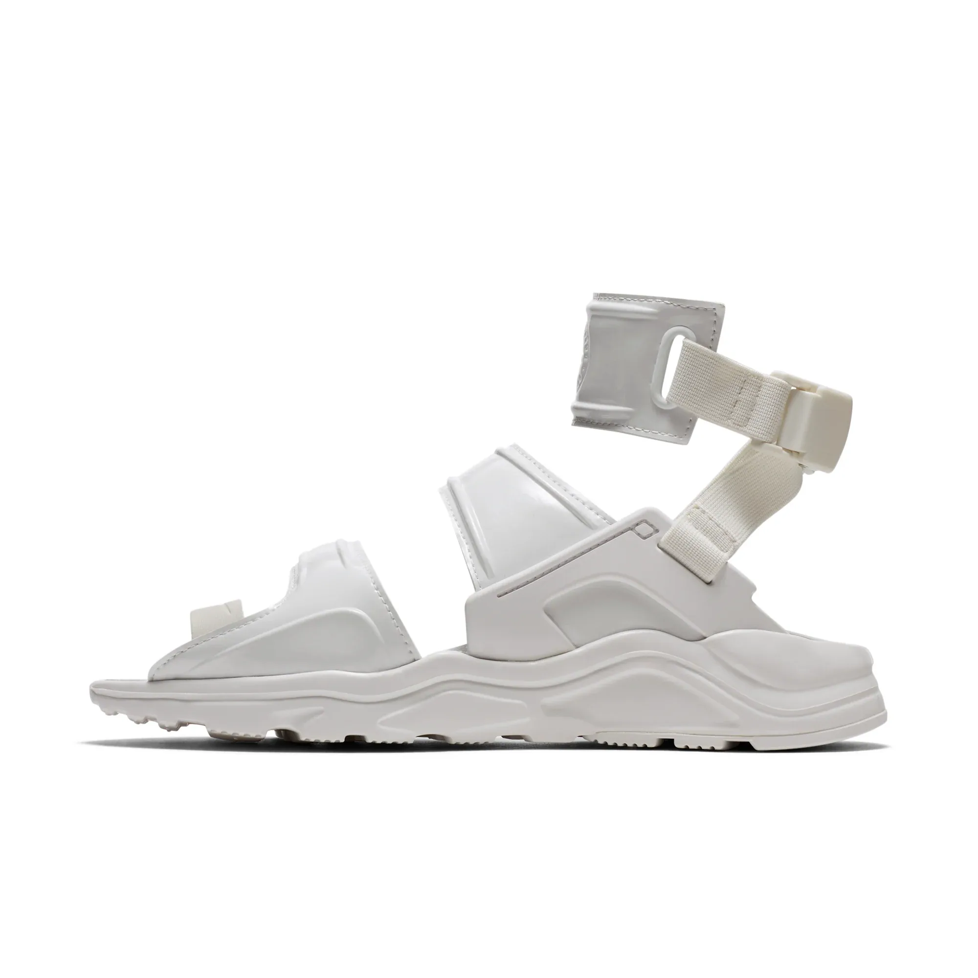 WMNS AIR HUARACHE GLADIATOR QS