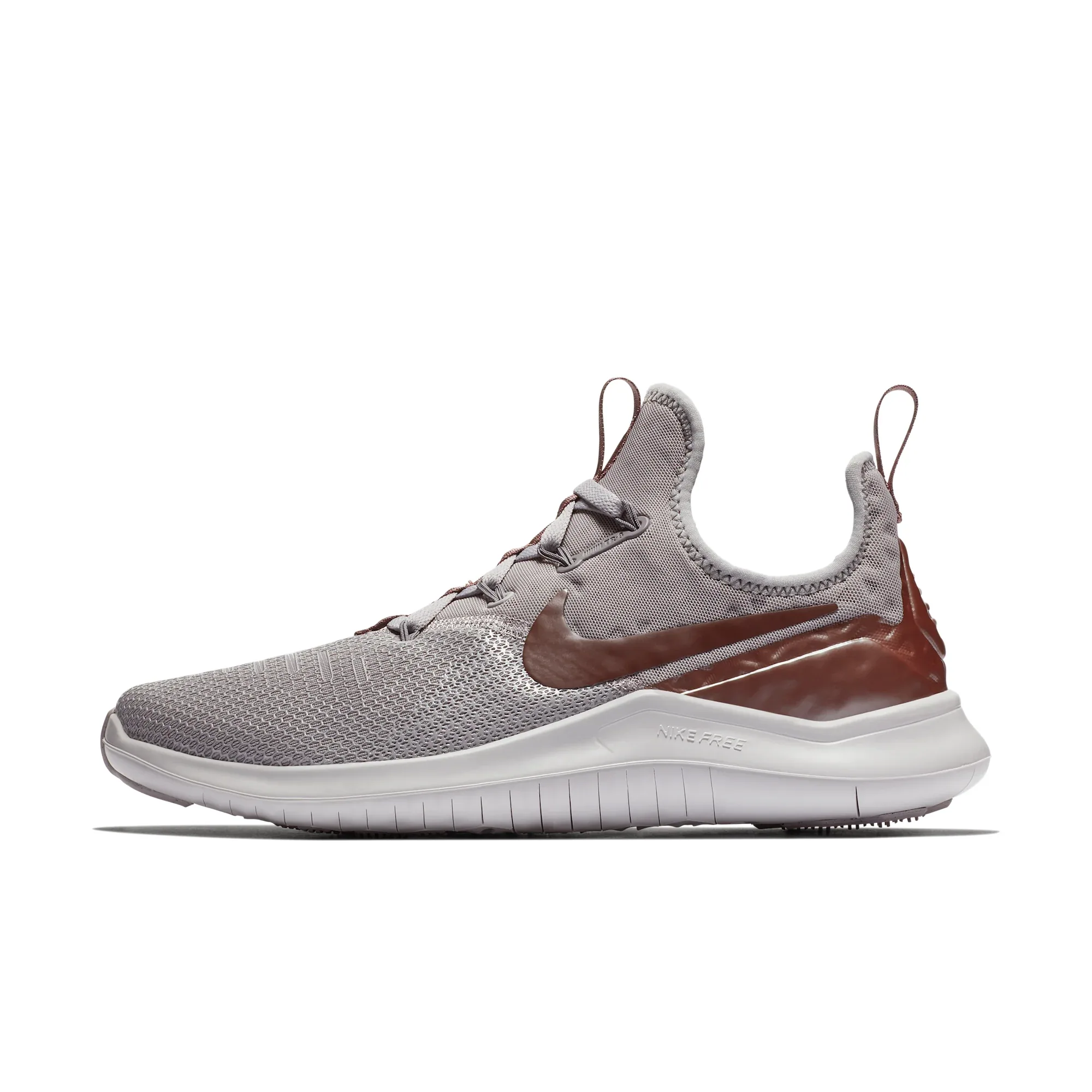 WMNS NIKE FREE TR 8 LM