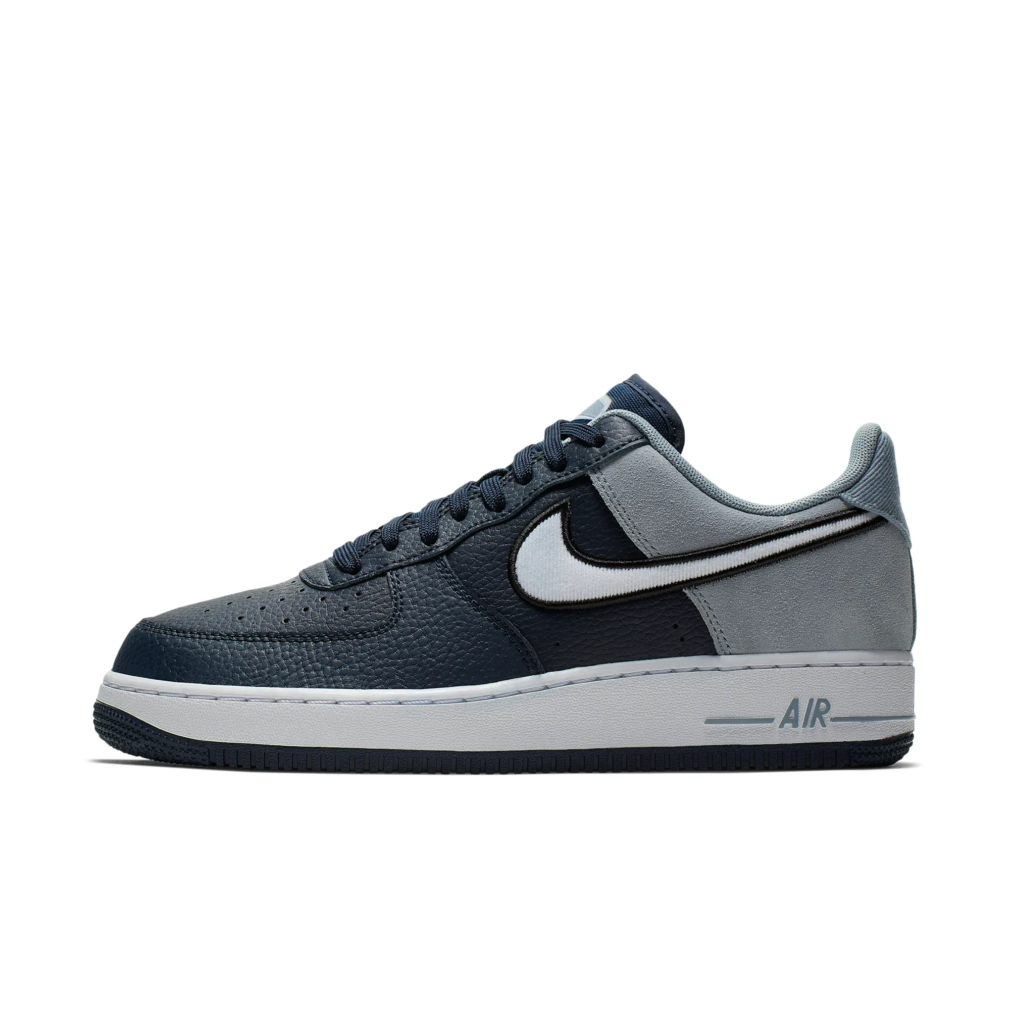 Nike Air Force 1 '07 LV8 1