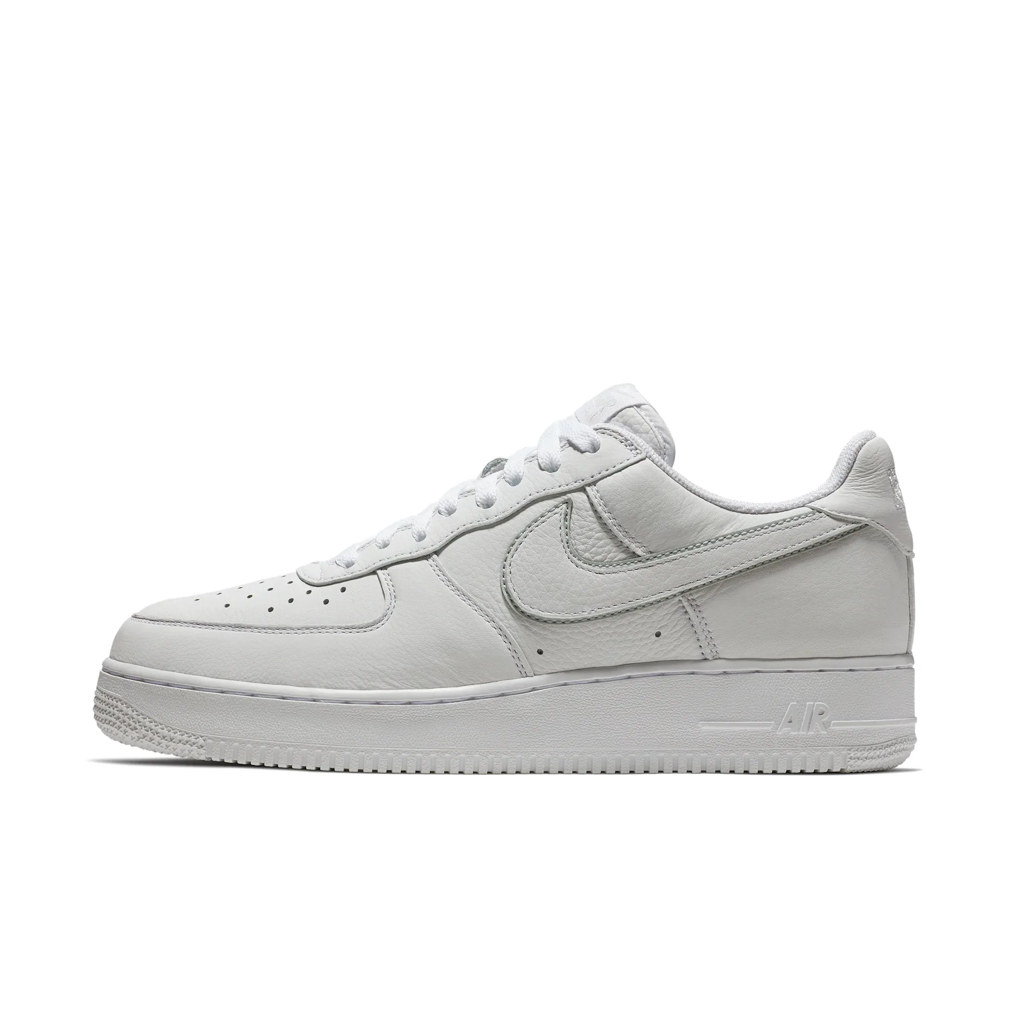 AIR FORCE 1 NIKECONNECT QS NYC