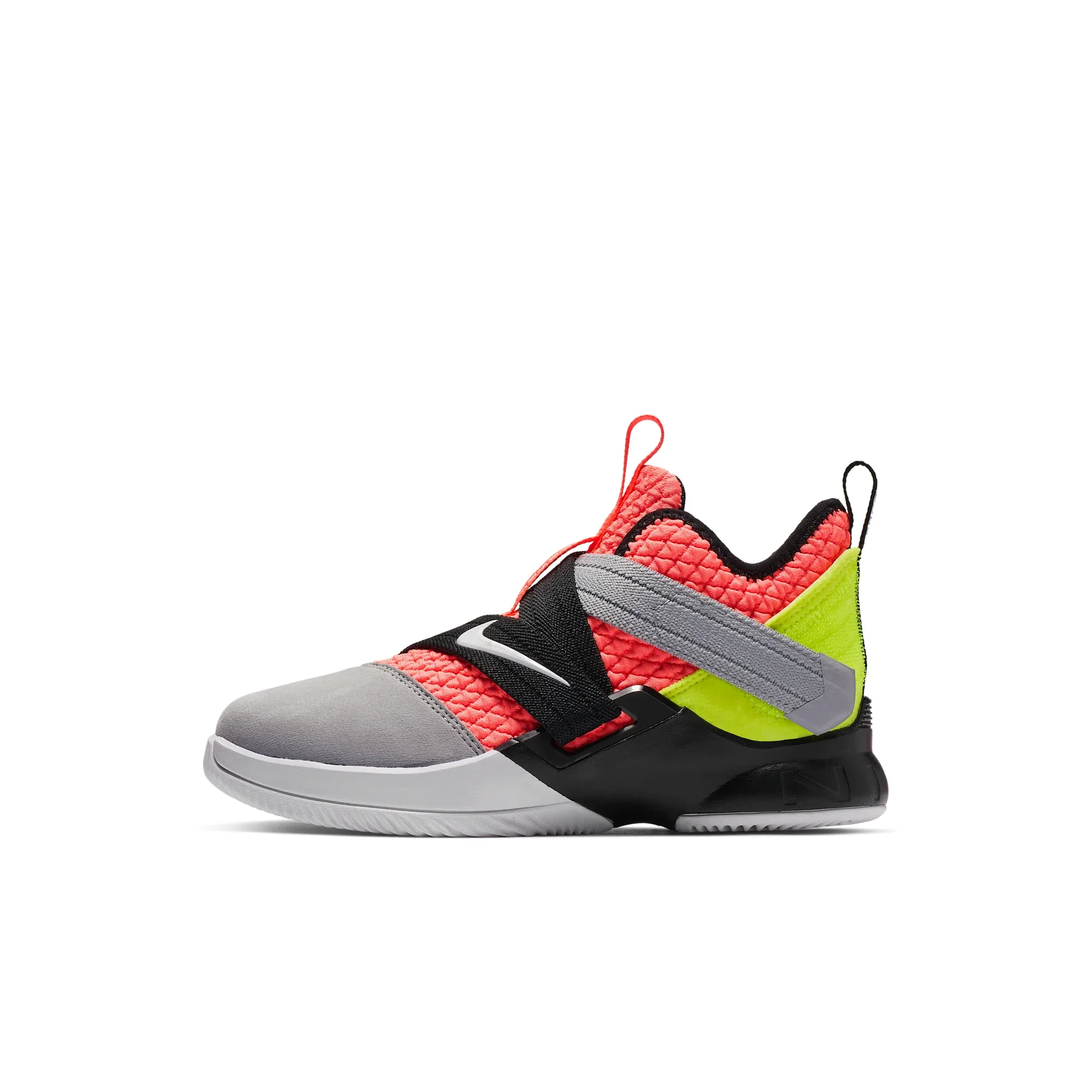 LEBRON SOLDIER XII SFG (PS)