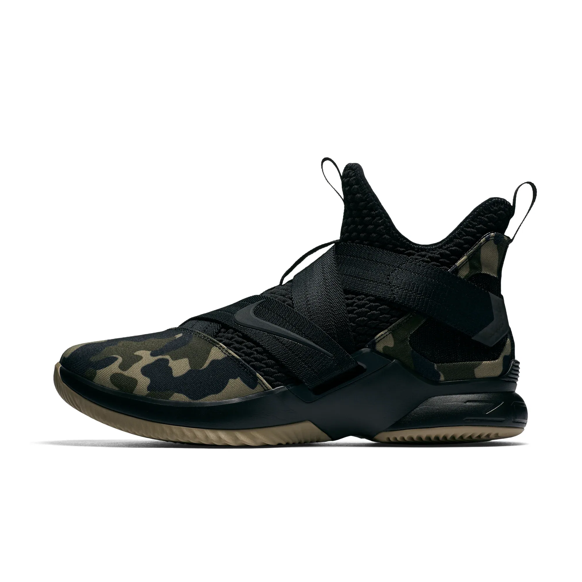 LEBRON SOLDIER XII SFG