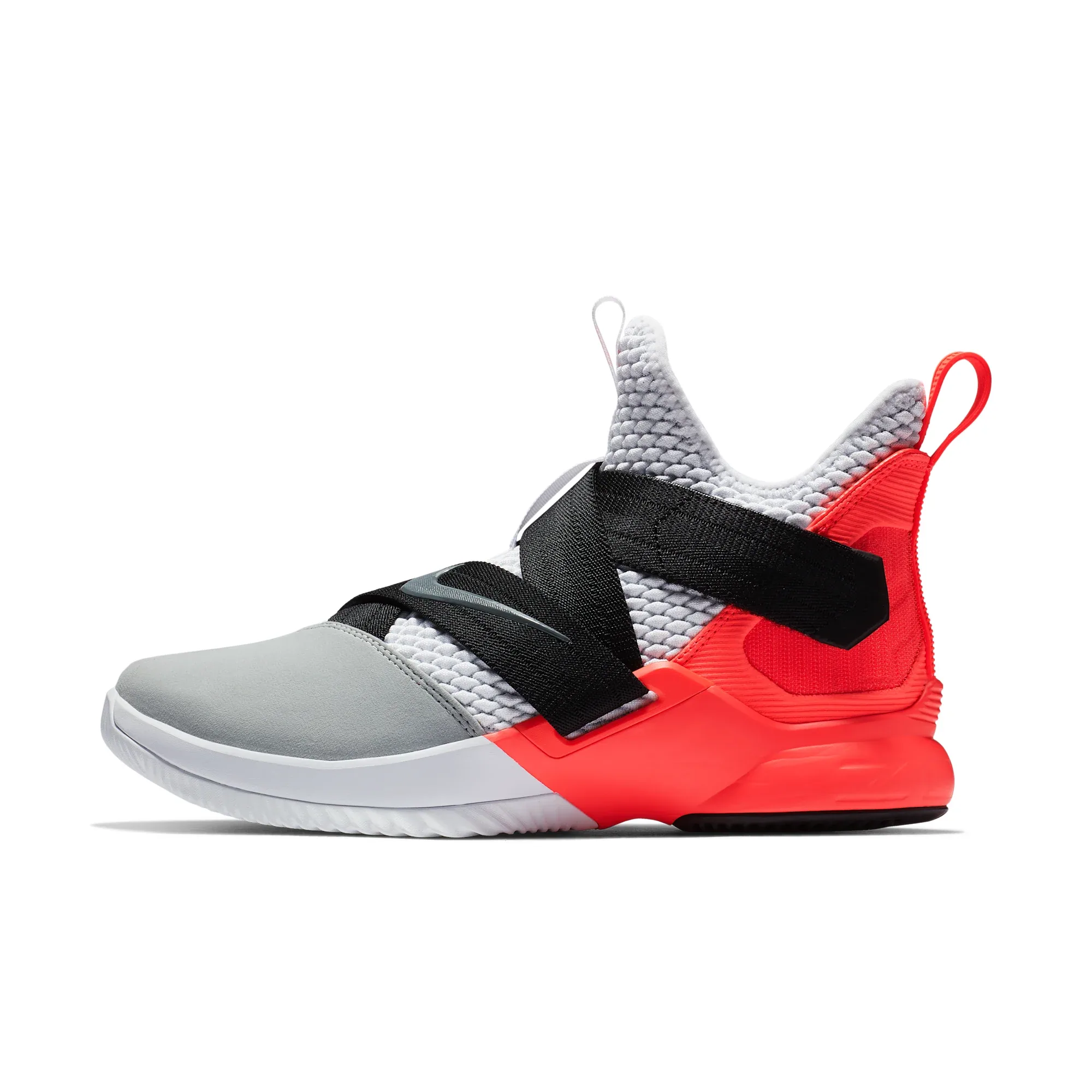 LEBRON SOLDIER XII SFG