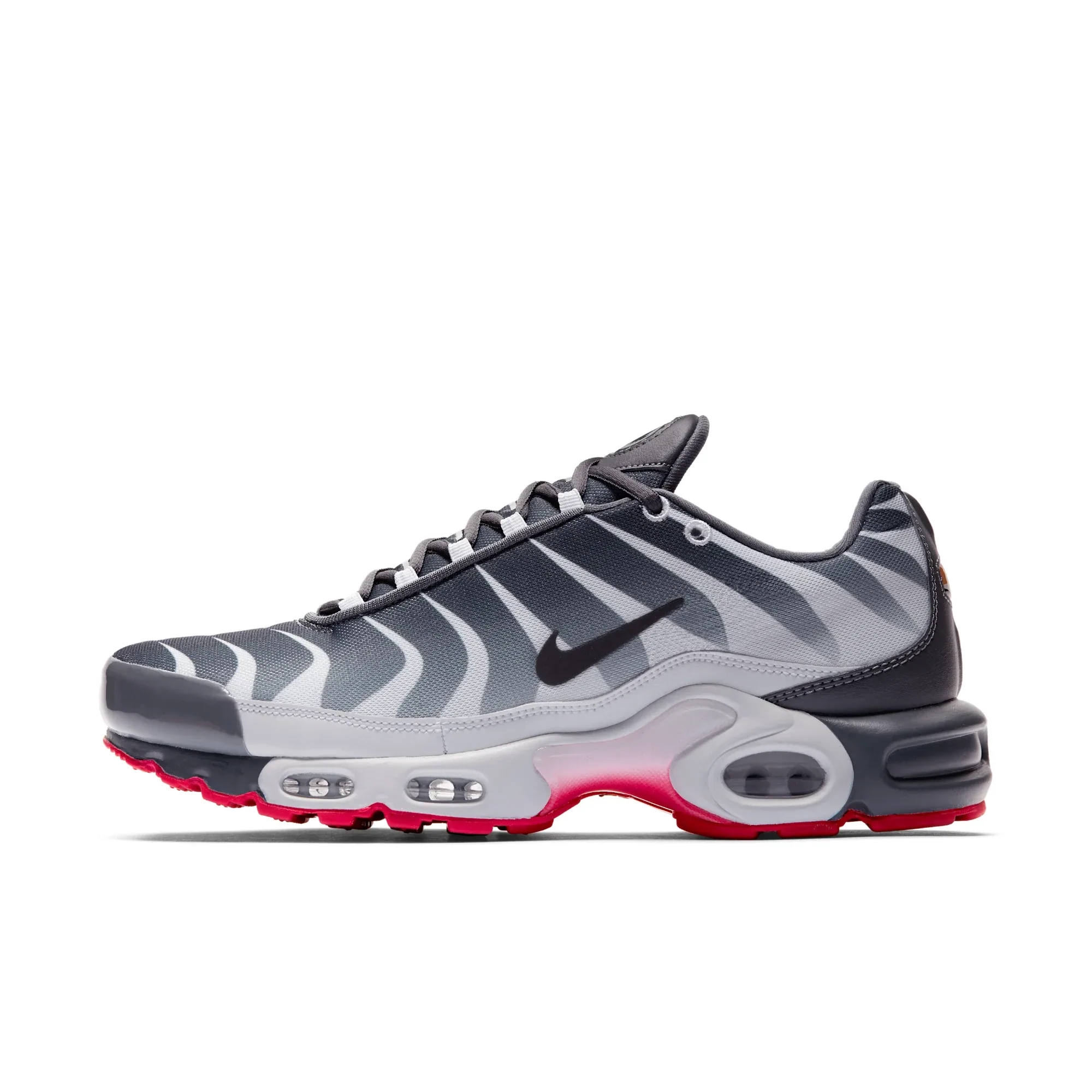 NIKE AIR MAX PLUS TN SE