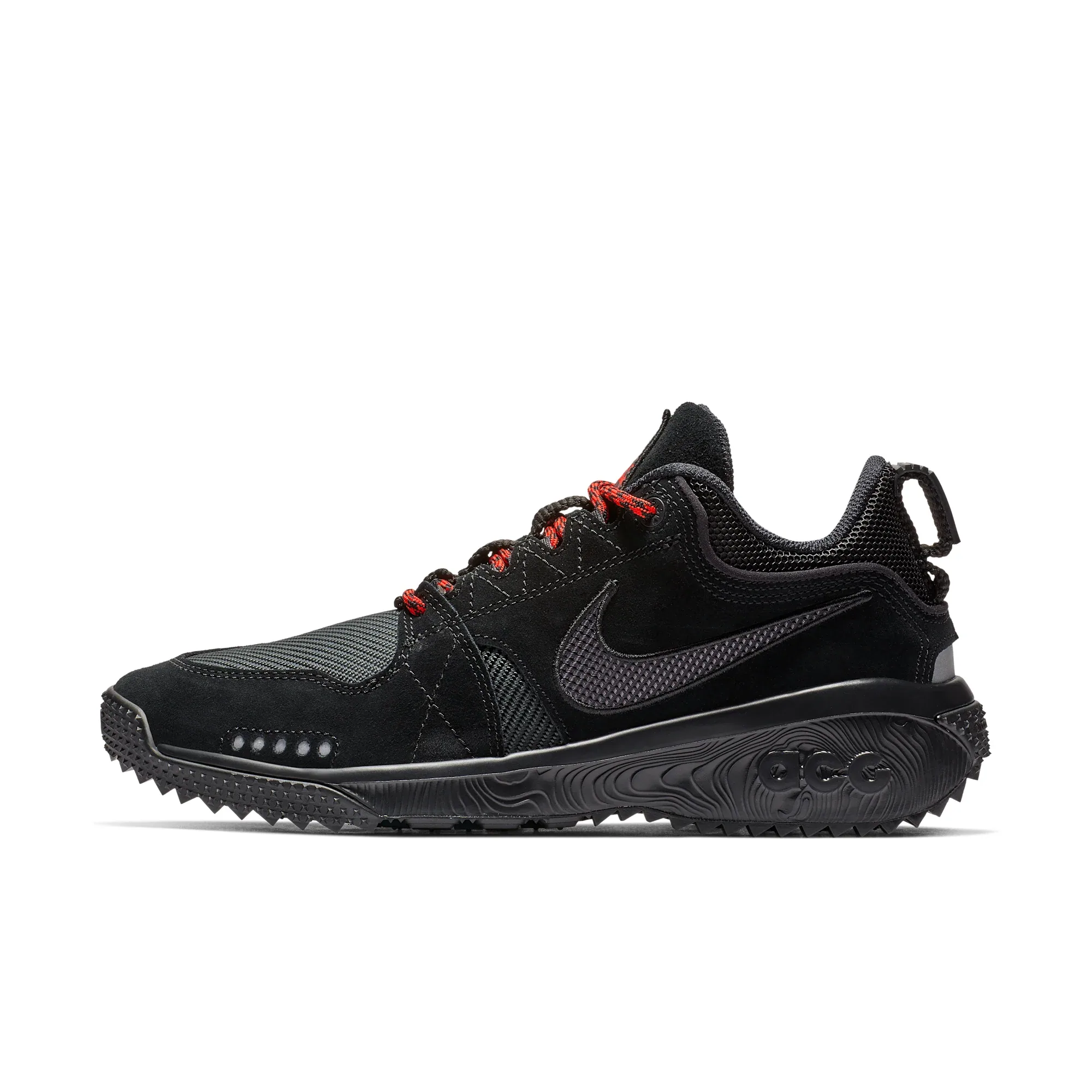 NIKE ACG DOG MOUNTAIN