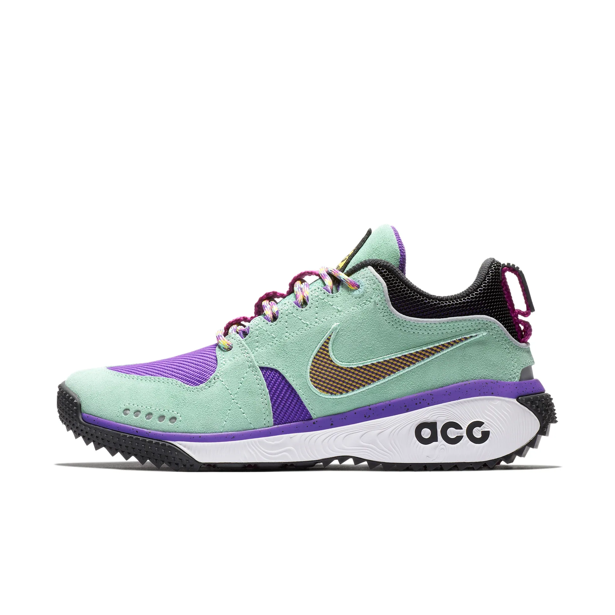 NIKE ACG DOG MOUNTAIN